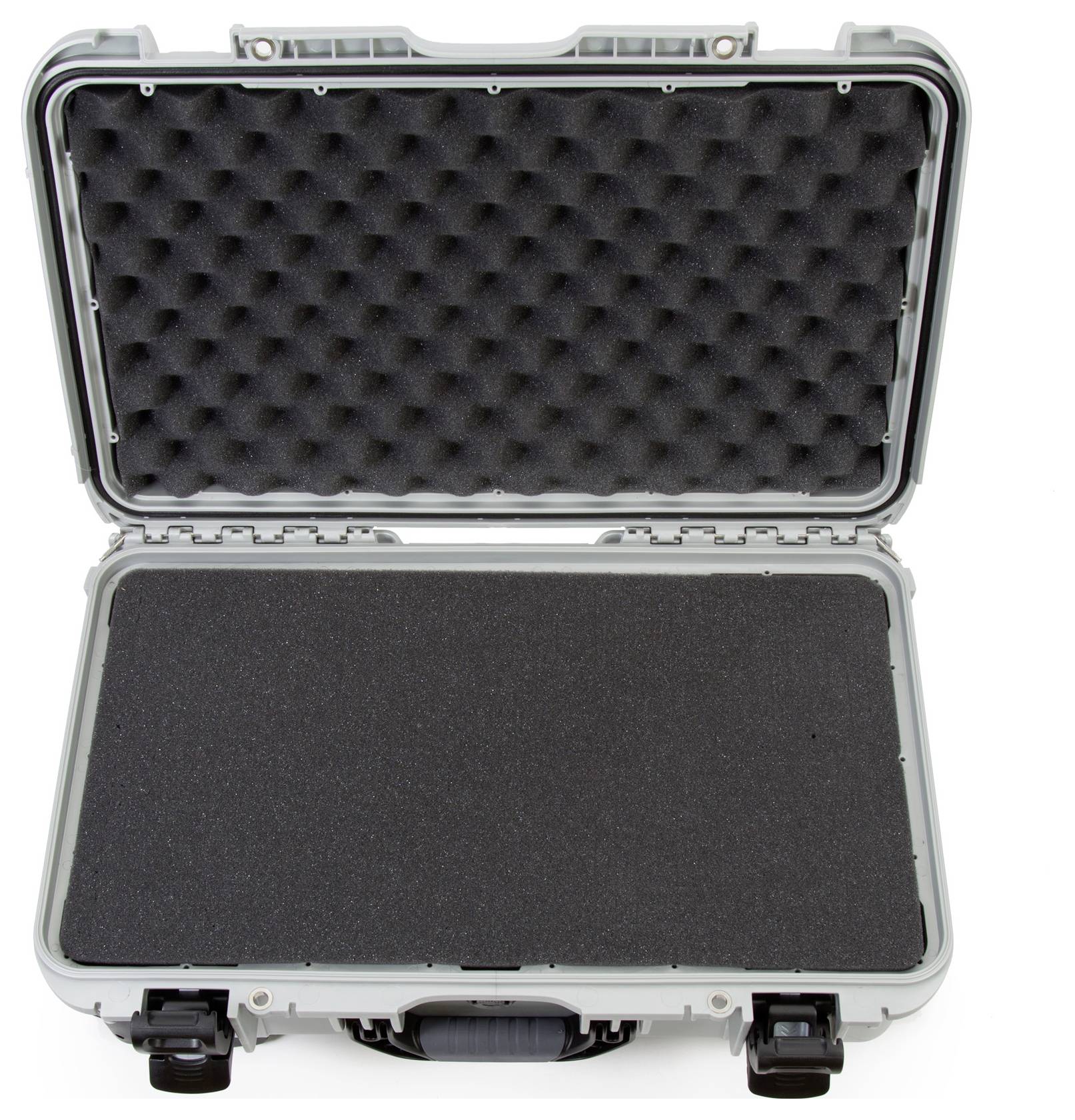 Ein offener grauer Schutzkoffer mit gepolstertem Innenraum, geeignet zum sicheren Transport empfindlicher Gegenstände.