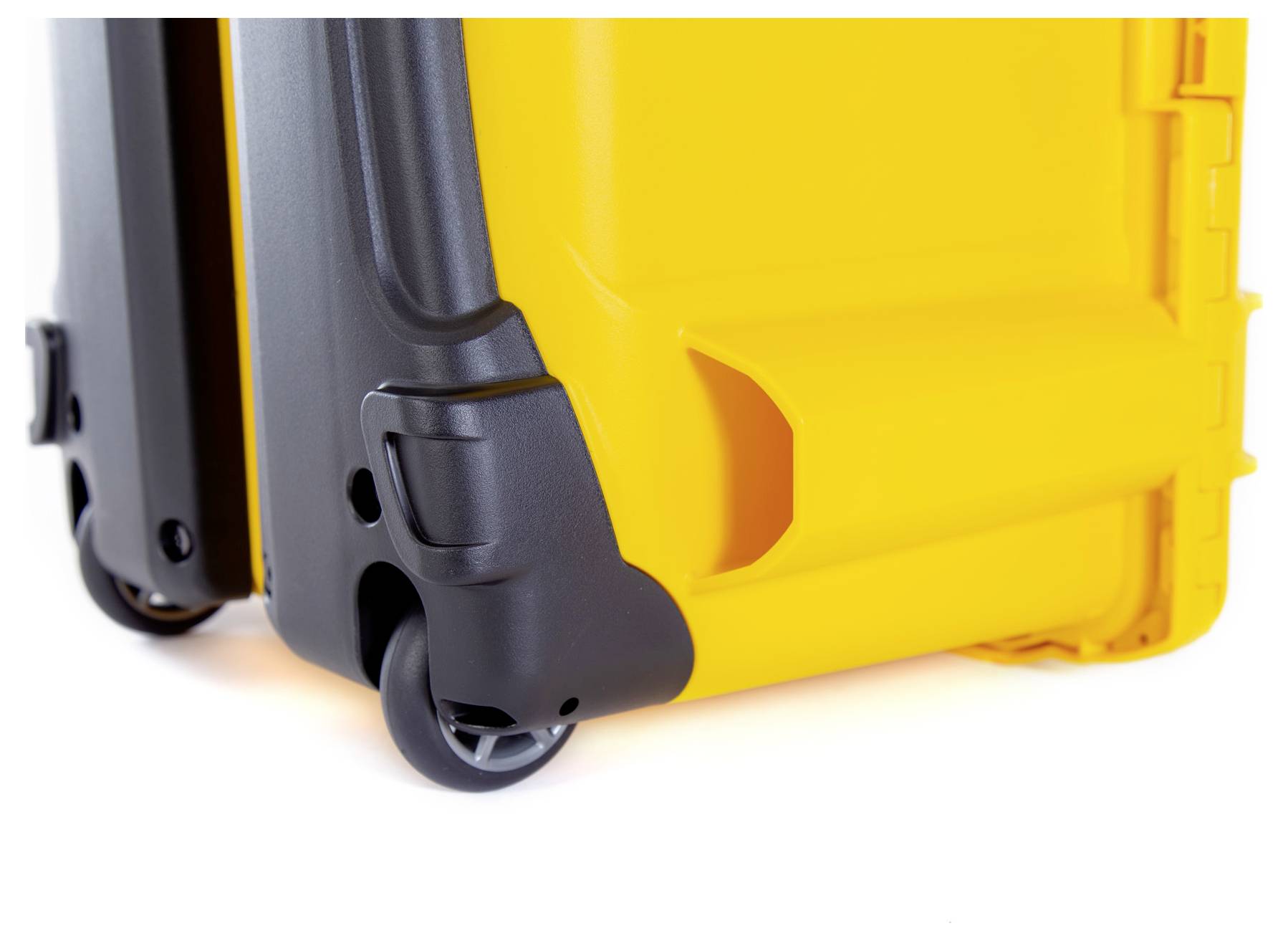 Gelber Hartschalenkoffer mit schwarzen Rollen und verstärkten Ecken, zielt auf erhöhte Mobilität und Stabilität ab.