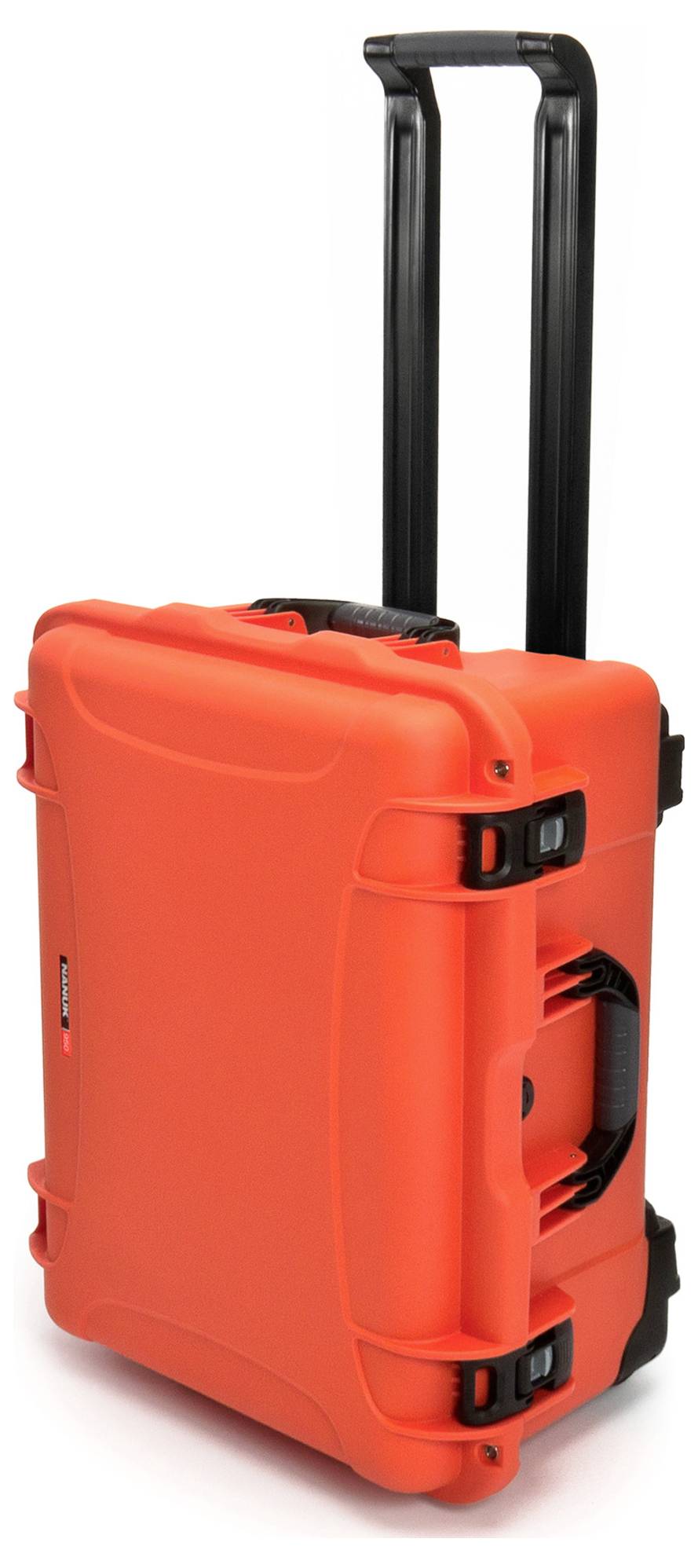 Ein roter Hartschalen-Trolley mit Griffen und Rollen, geeignet für den sicheren Transport empfindlicher Gegenstände.