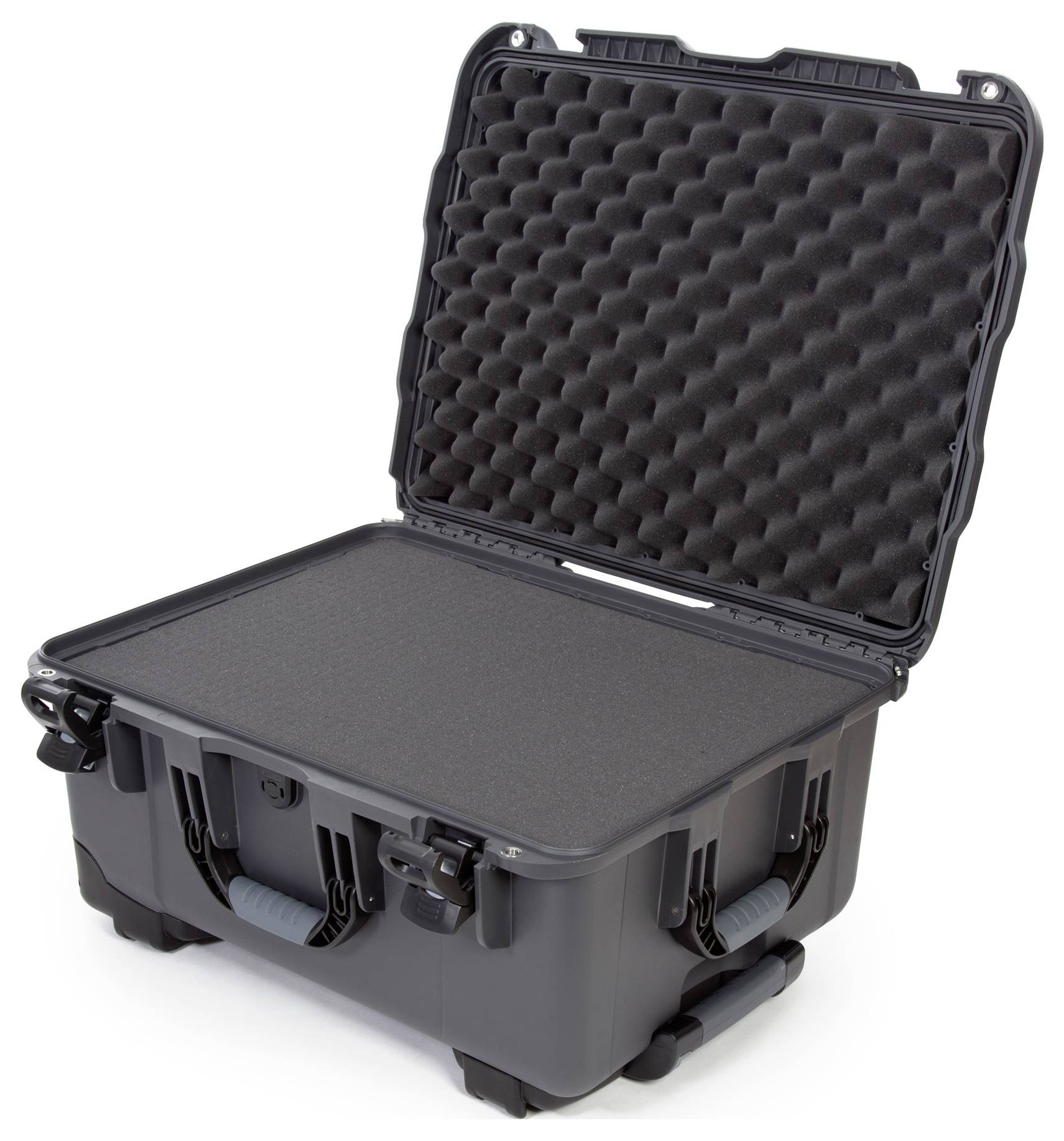 Ein geöffneter, leerer Schutzkoffer mit Schaumstoffpolsterung, geeignet für den sicheren Transport empfindlicher Gegenstände.