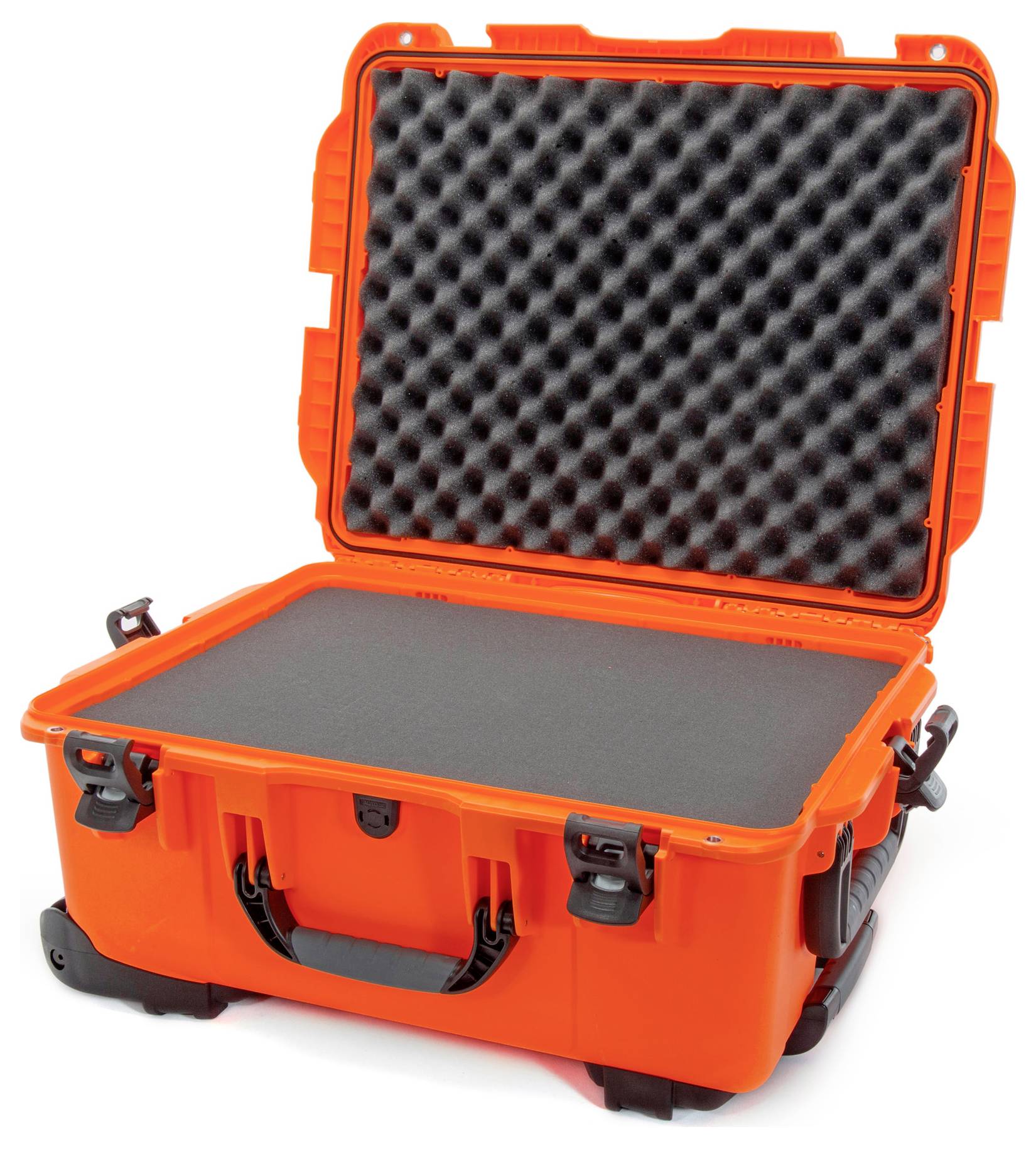 Oranger, robuster Schutzkoffer mit schwarzer Schaumstoffpolsterung innen. Der Koffer ist geöffnet und zeigt seinen sicheren Innenraum.
