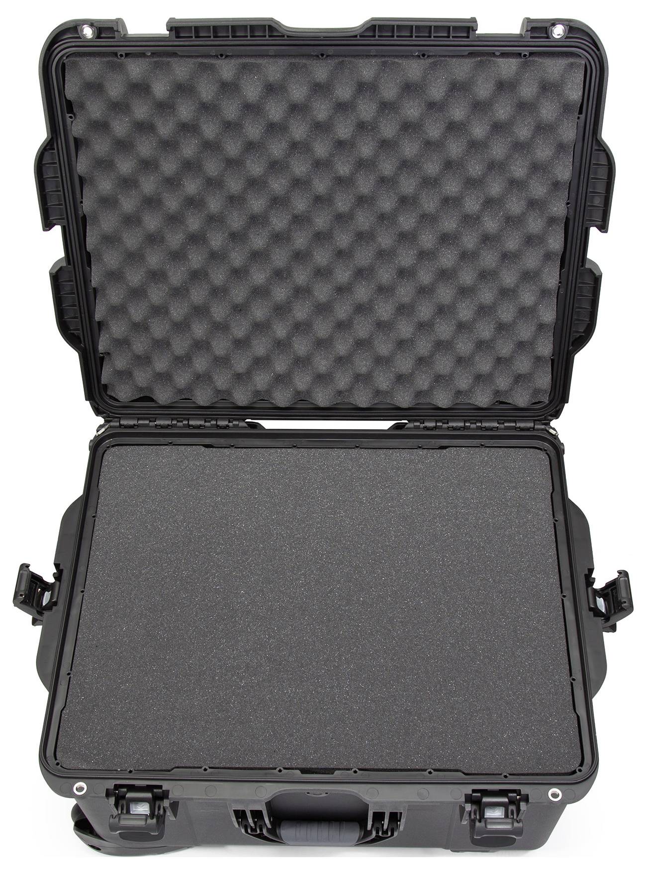 Offener, leerer, schwarzer Hartschalenkoffer mit Schaumstoffeinlage, geeignet für den sicheren Transport von empfindlichen Gegenständen.