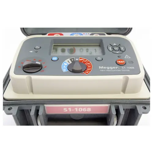 Megger S1-1068-SET Isolationsmessgerät 250 V, 500 V, 1000 V, 2500 V, 5000 V, 10000 V, 15000V 10 GΩ Megger S1-1068-SET Isolationsmessgerät 250 V, 500 V, 1000 V, 2500 V, 5000 V, 10000 V, 15000V 10 GΩ