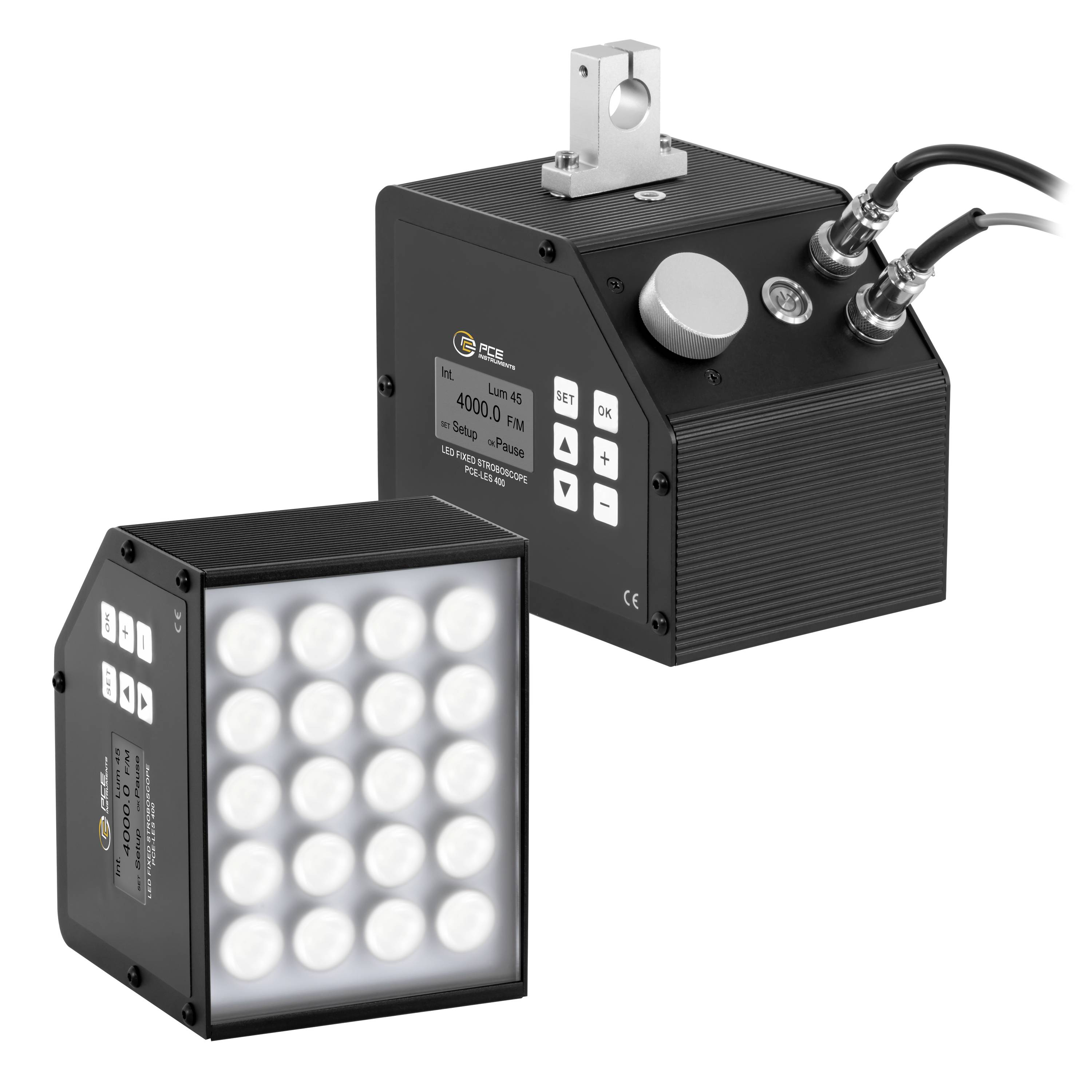 Zwei schwarze industrielle Machine-Vision-Strobo-Leuchten mit LED-Arrays, Steuertasten und angeschlossenen Kabeln auf weißem Hintergrund.