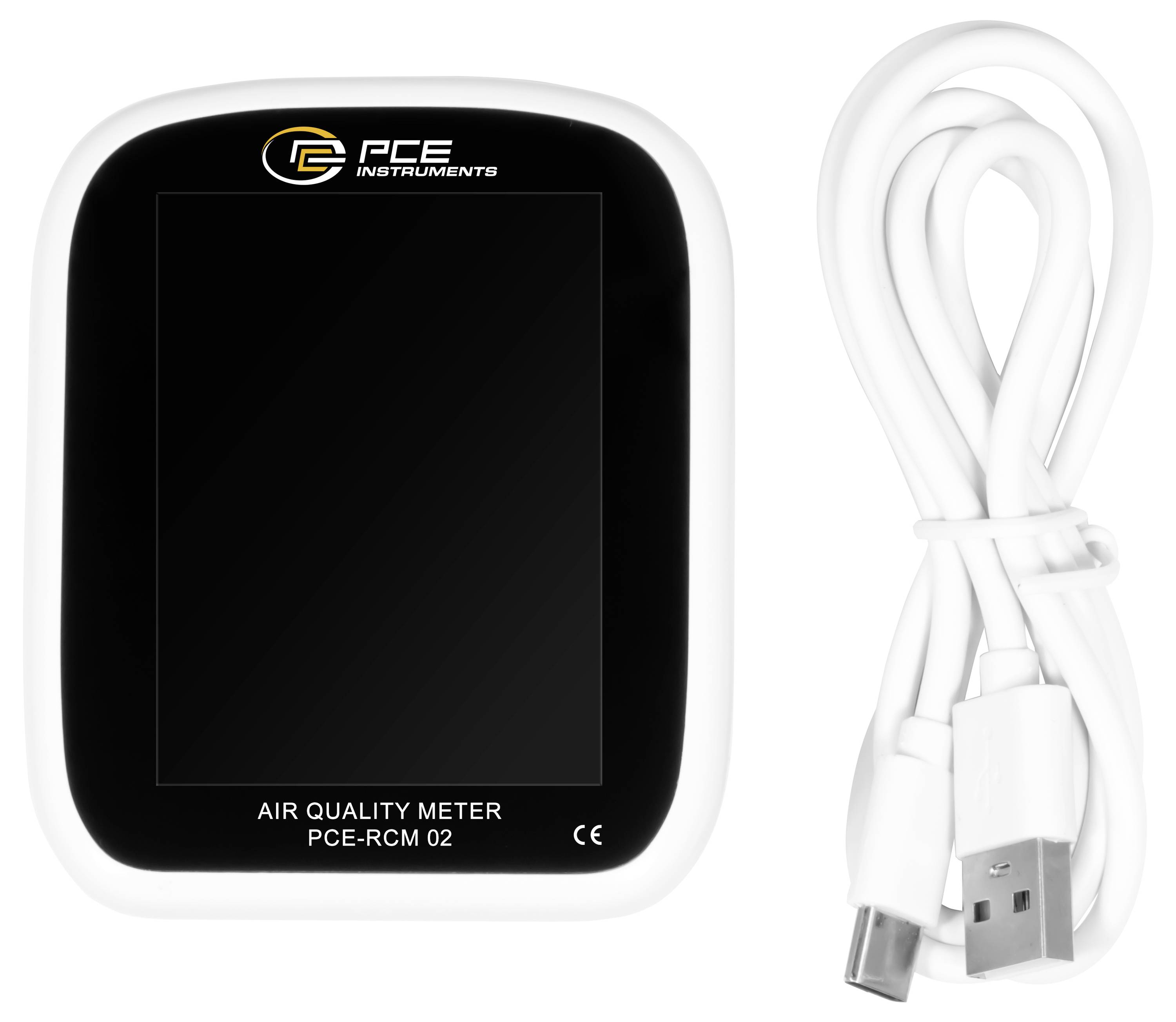 PCE Instruments Luftqualitätsmessgerät mit Display und im Lieferumfang enthaltenem USB-Ladekabel.