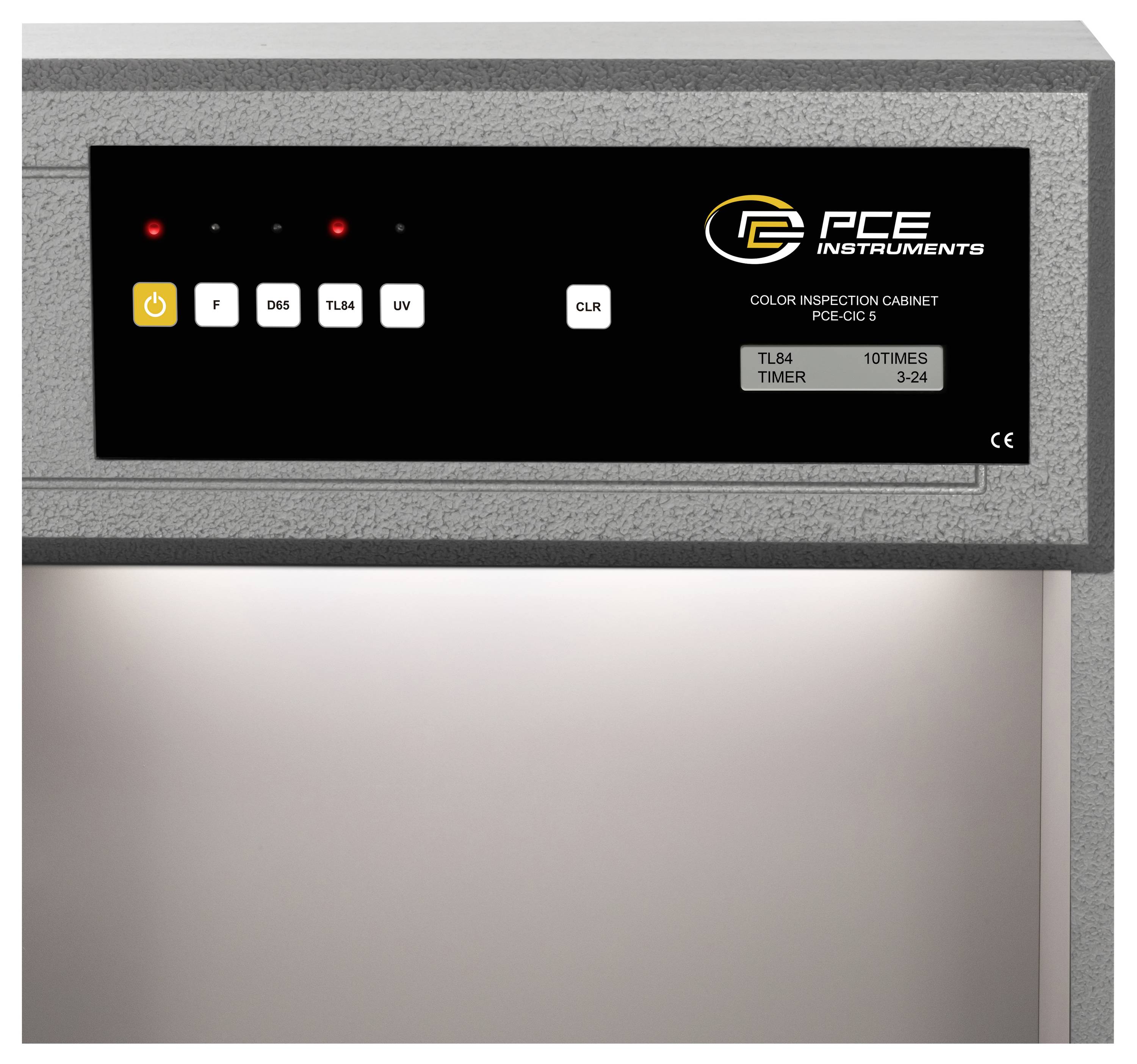 Bedienfeld eines Farbinspektionsschranks von PCE Instruments mit Stromversorgung, F-, D65-, TL84-, UV- und CLR-Tasten sowie Timerindikatoren.