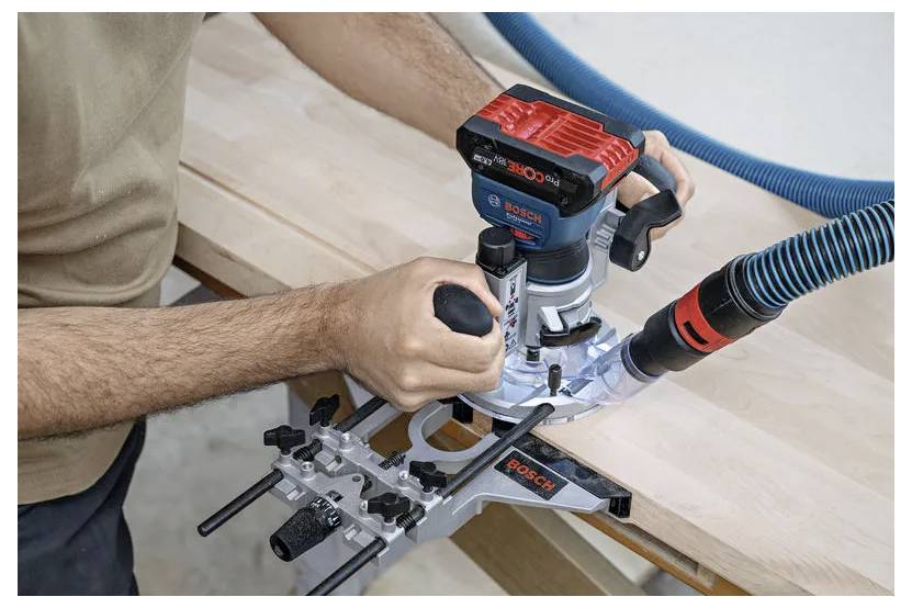 Bosch Professional GKF 18V-8 Kantenfräser 18V