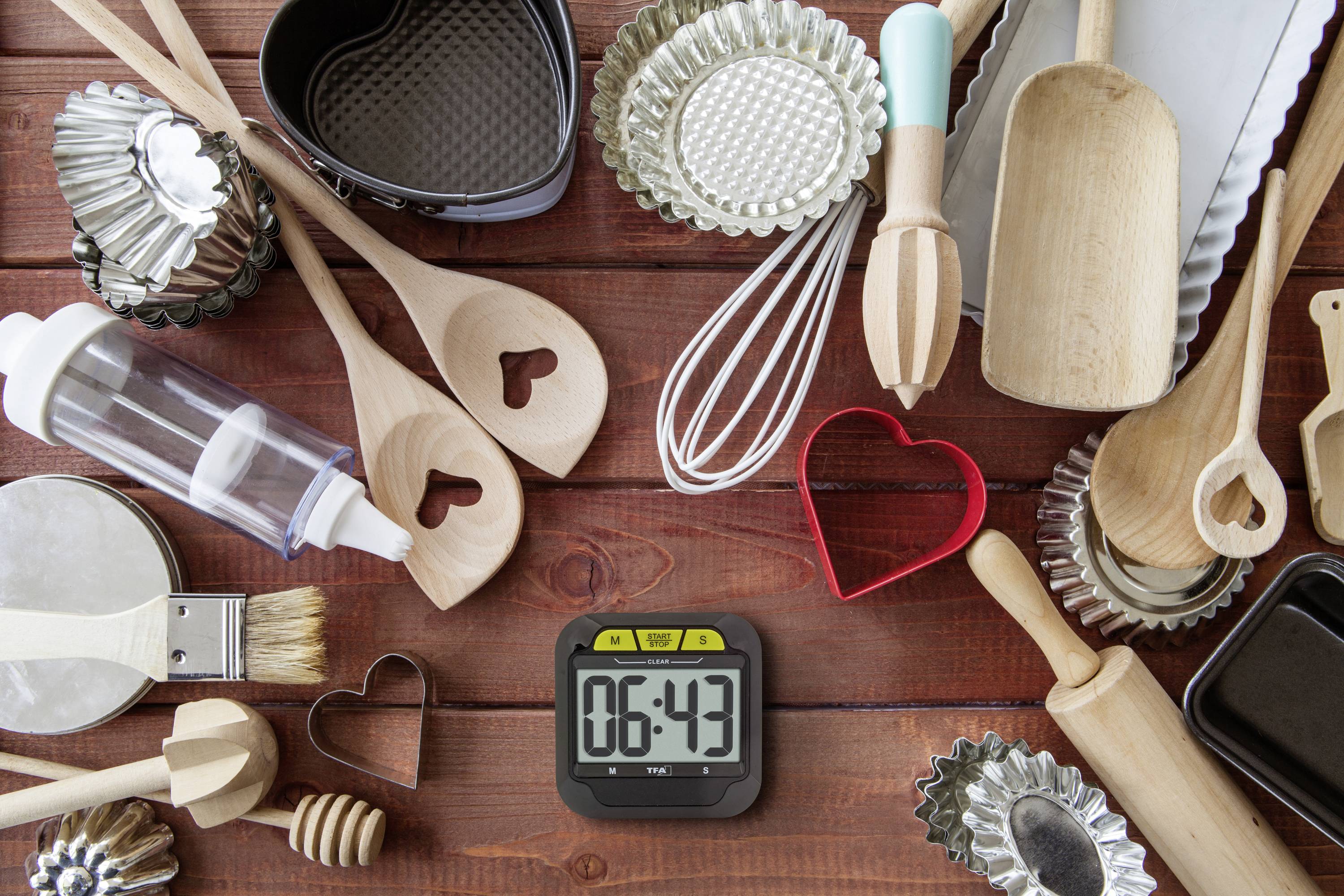 TFA Dostmann Digitaler Timer und Stoppuhr mit großen Ziffern Timer Schwarz digital