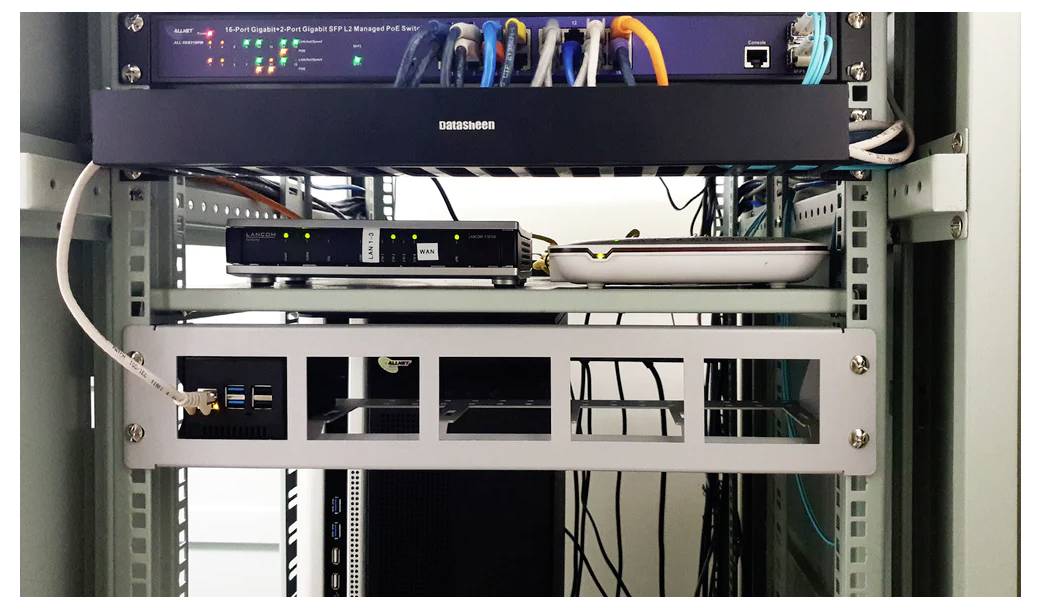 Radxa CAS-ECOPI-19 DIN-Rail-Halterung Aluminium