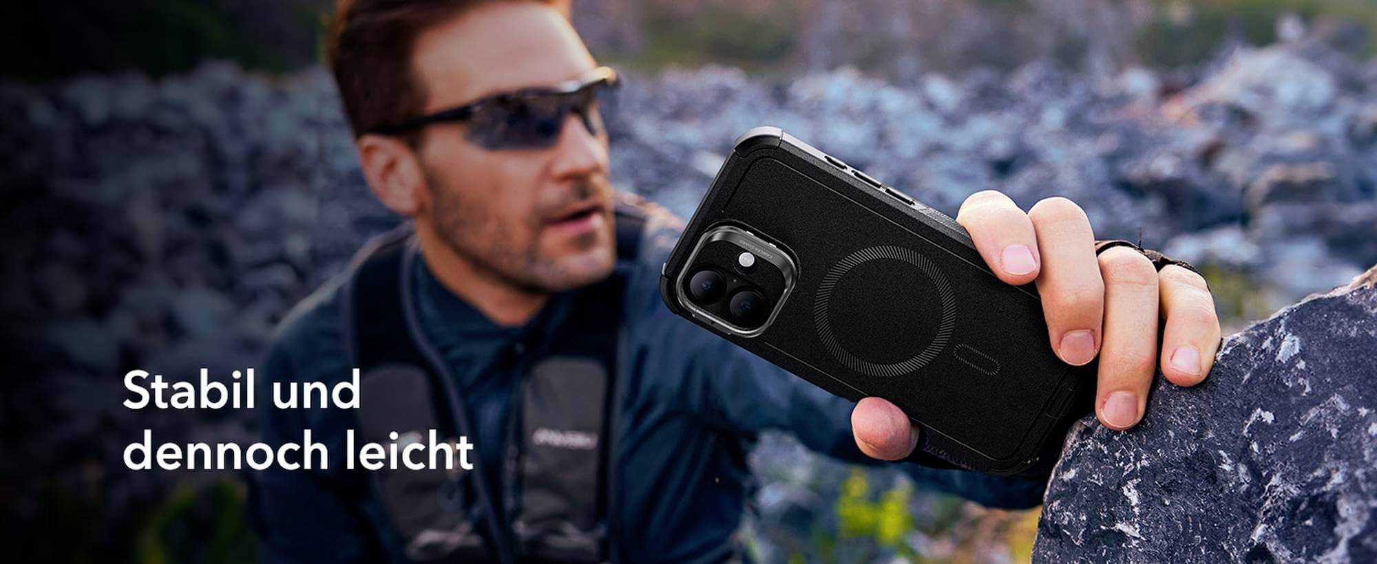 ESR Cyber Tough HaloLock Case + Stash Stand Backcover Apple iPhone 16 Plus Schwarz MagSafe kompatibel 1A7640102