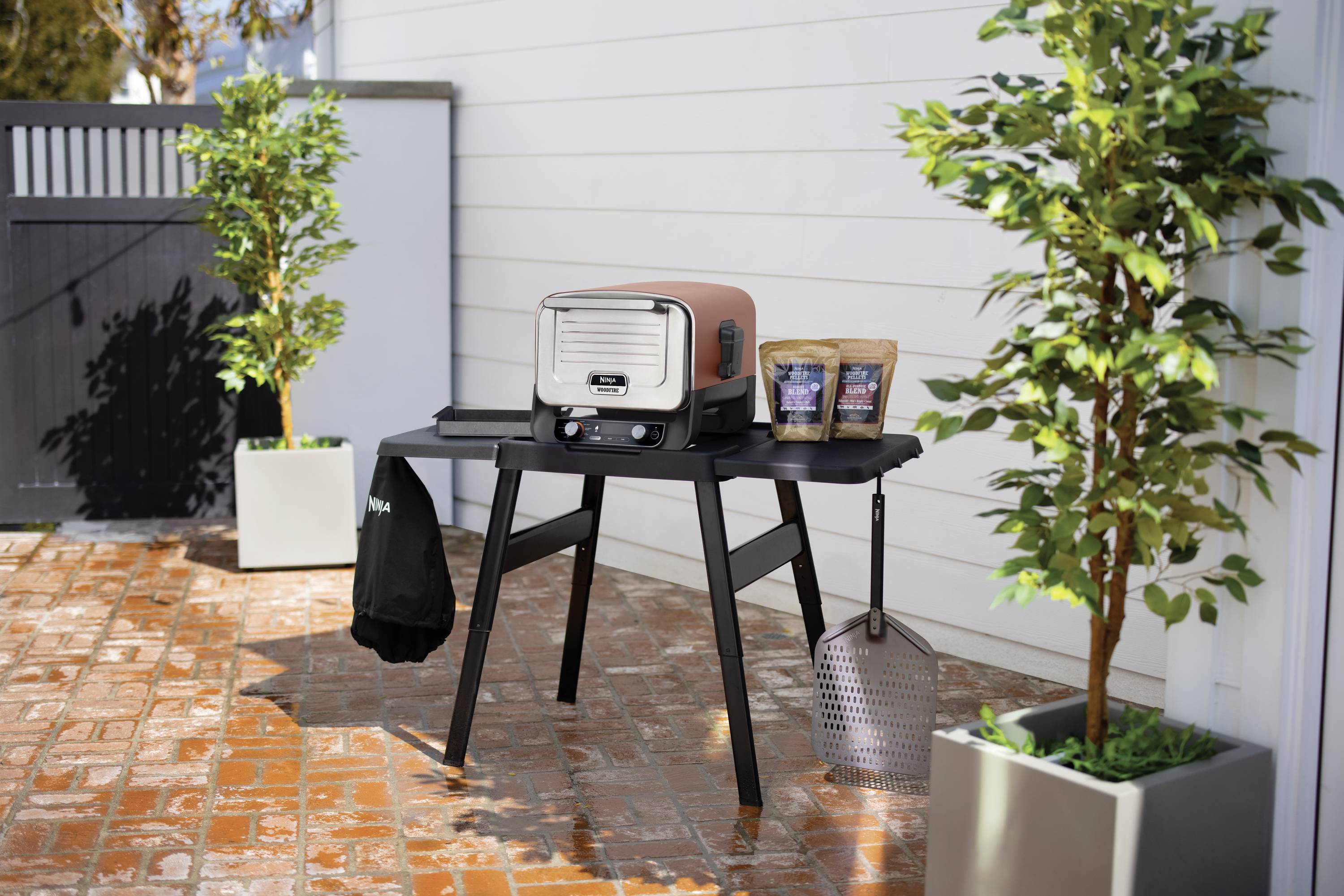 Ninja Woodfire Grillgestell Schwarz