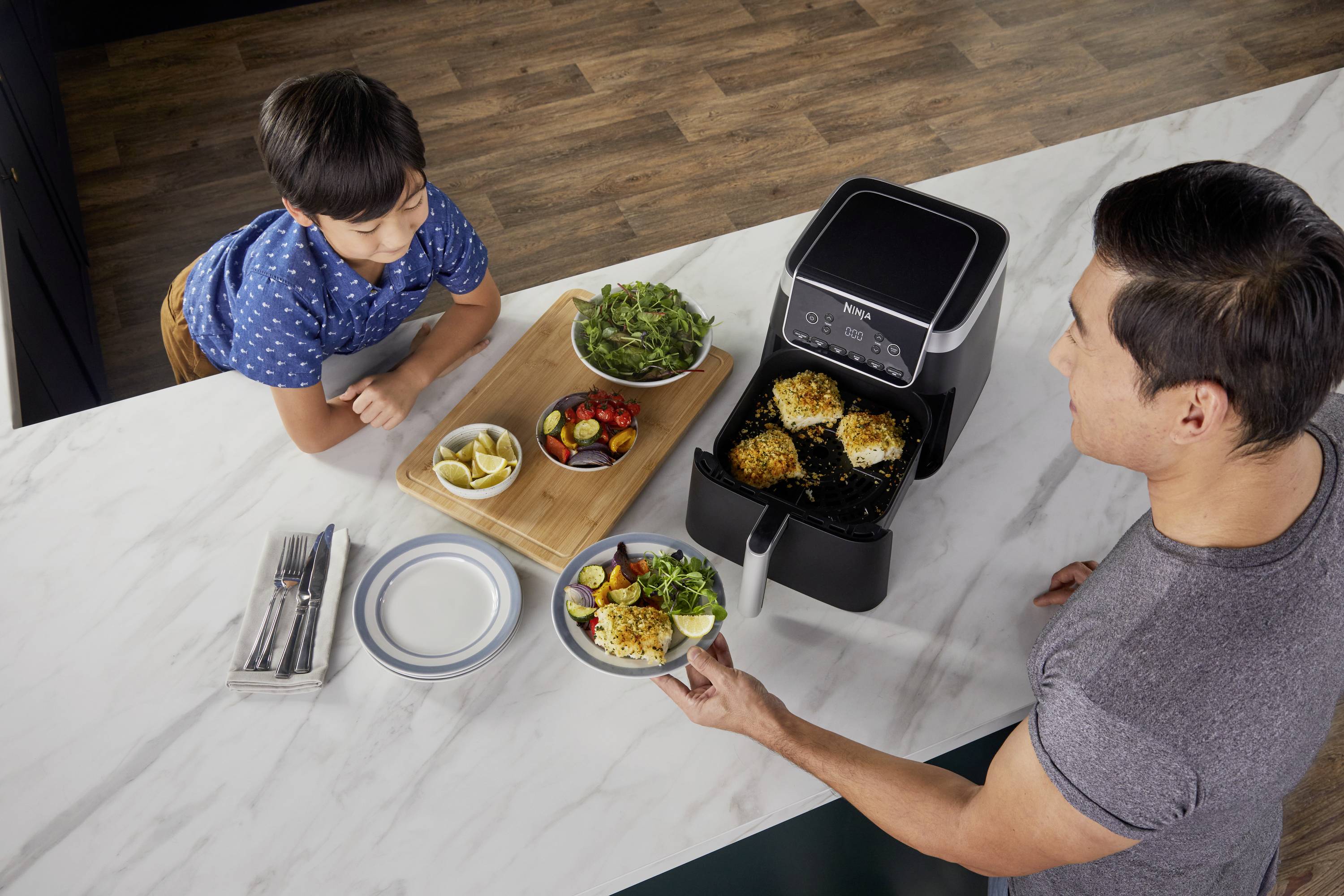 Ninja Max Pro Heißluft-Fritteuse 6.2l 2000W Schwarz