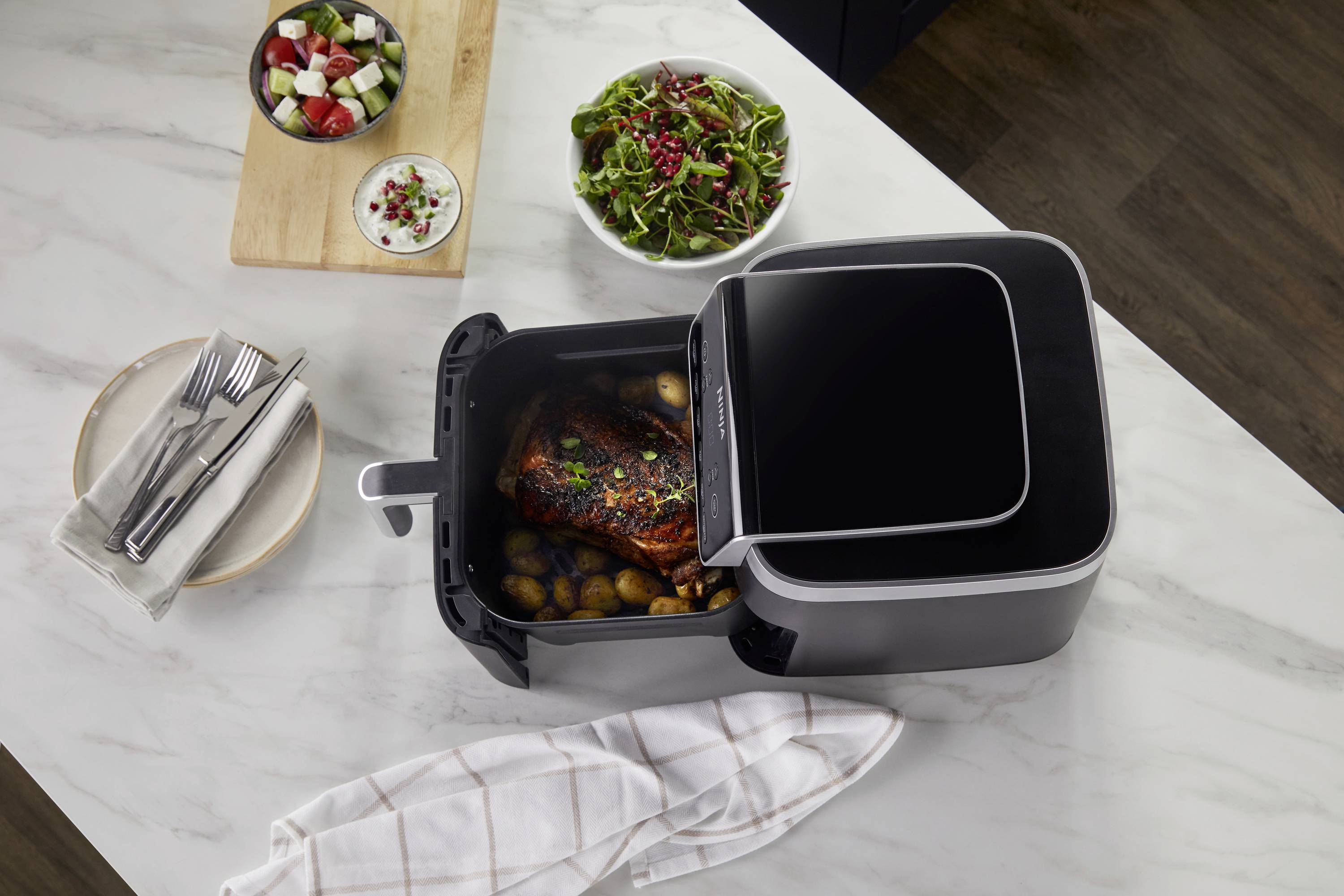 Ninja Max Pro Heißluft-Fritteuse 6.2l 2000W Schwarz