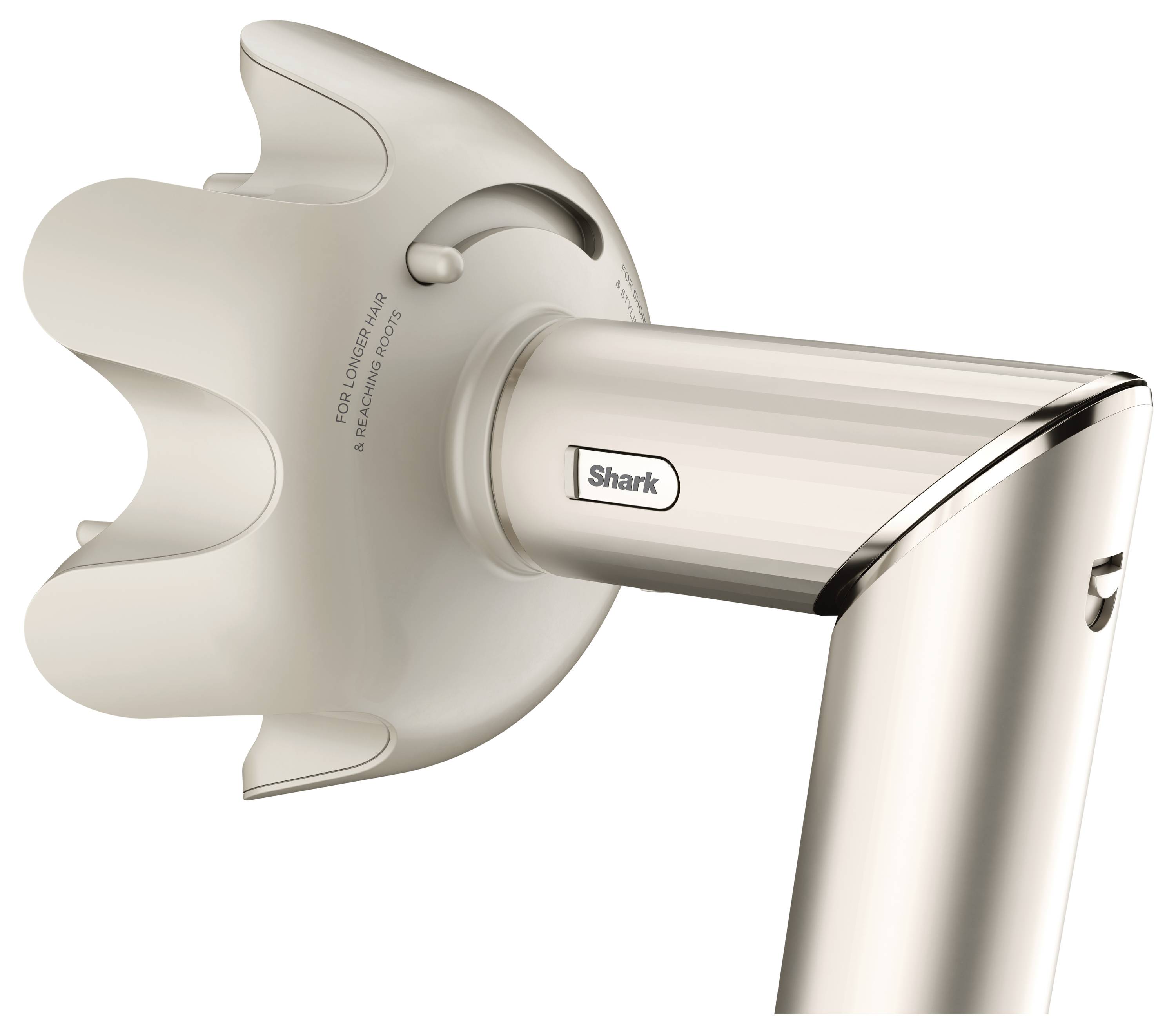 Ein weißer Haarstyler mit einem runden Aufsatz und einem ergonomischen Griff, beschriftet mit 'Shark'.