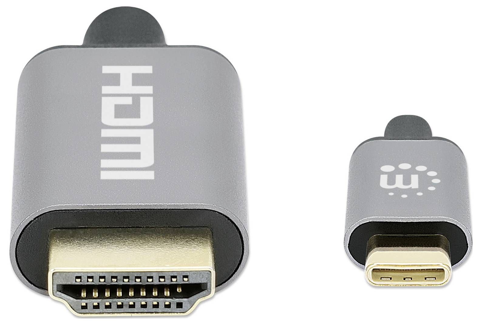 Ein HDMI-Adapter neben einem USB-C-Adapter auf weißem Hintergrund, beide in silberner Farbe, zeigen verschiedene Anschlussarten.