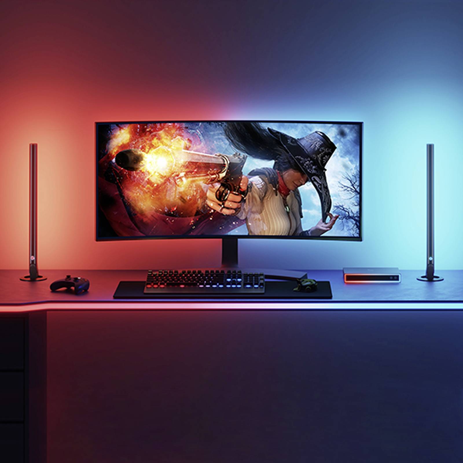 Ein Gaming-Setup mit beleuchtetem Monitor, auf dem ein Actionspiel gezeigt wird. Tastatur und Controller befinden sich auf dem Tisch.