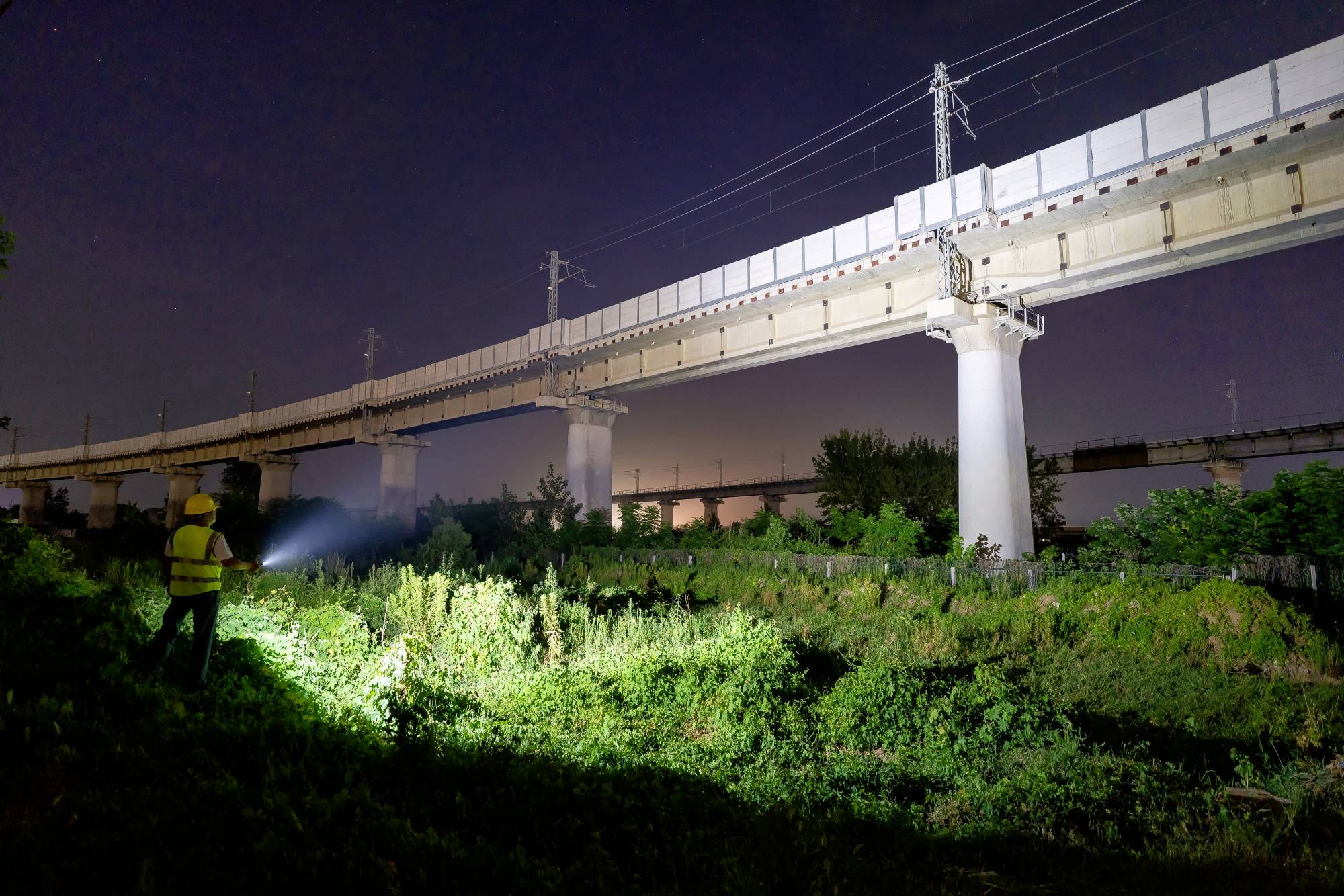 OLight Arkfeld Ultra Class 1 LED Taschenlampe akkubetrieben 1400lm 119g