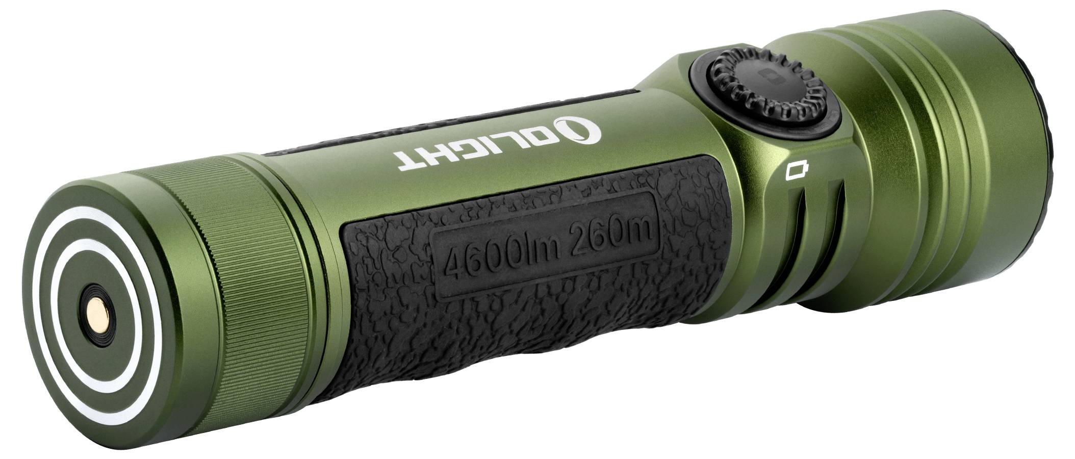 Eine grüne Taschenlampe der Marke Olight, die auf einer Seite liegt, zeigt die Aufschrift '4600lm 260m'.