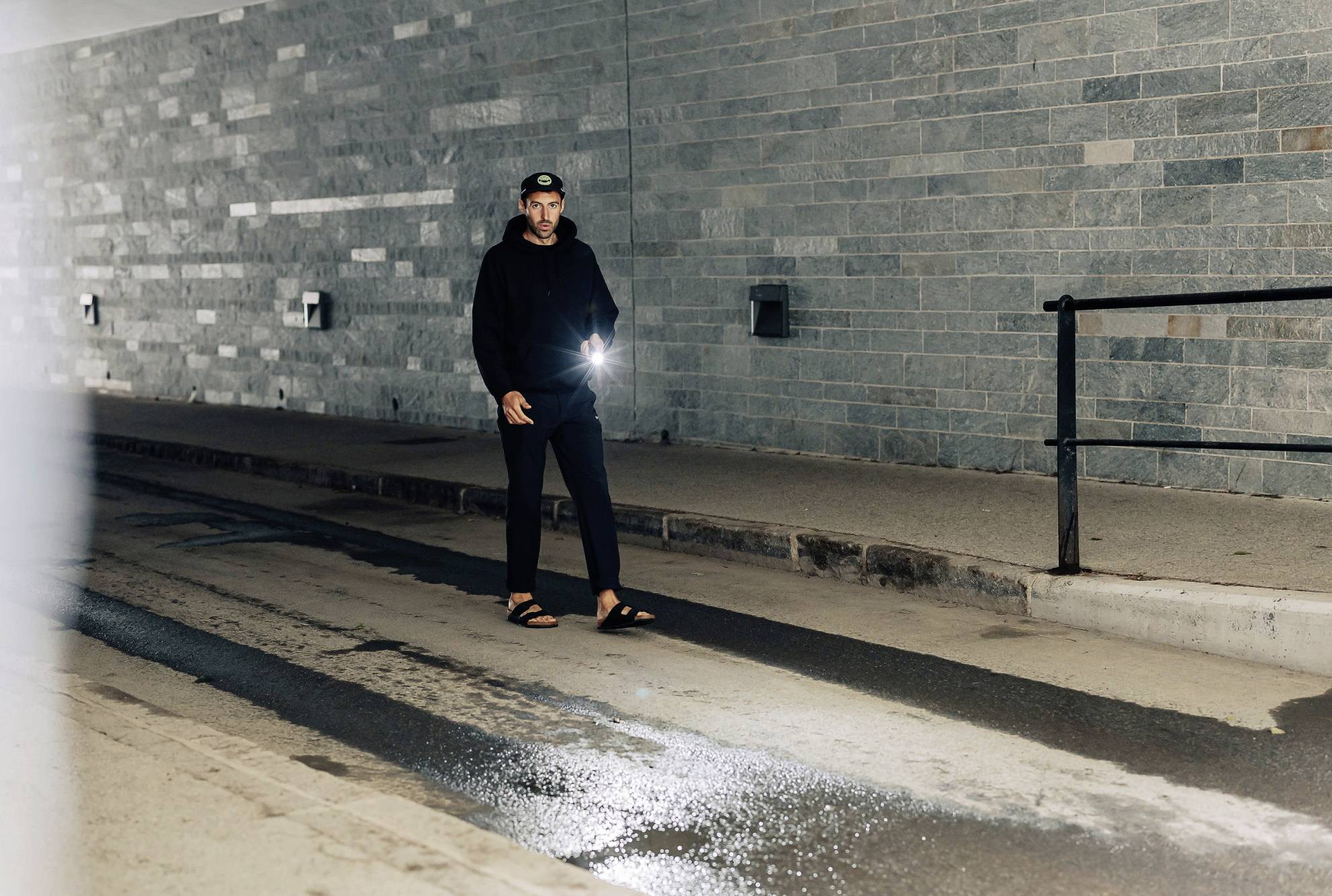 OLight Seeker 4 Pro LED Taschenlampe akkubetrieben 5500lm 205g