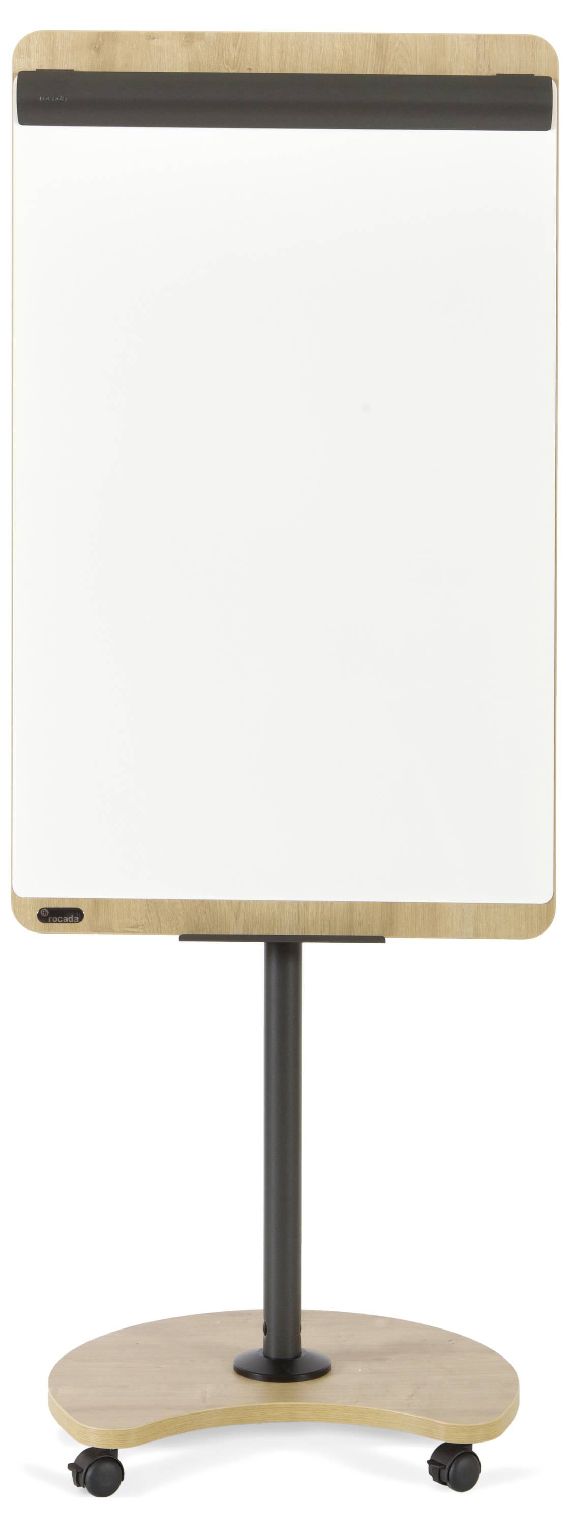 Eine leere Flipchart-Tafel auf einem Ständer mit Rollen, bereit für Präsentationen oder Notizen.