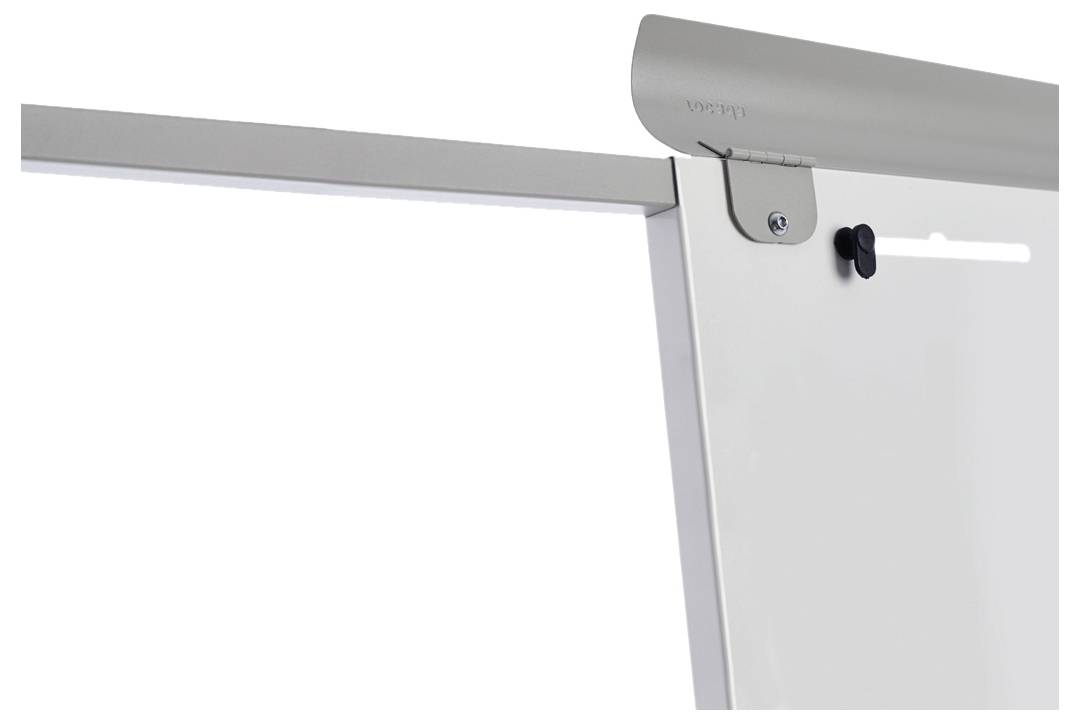 Nahaufnahme eines weißen Flipcharts mit grauem Rahmen und einem oberen Halteclip, der das Papier sichert.