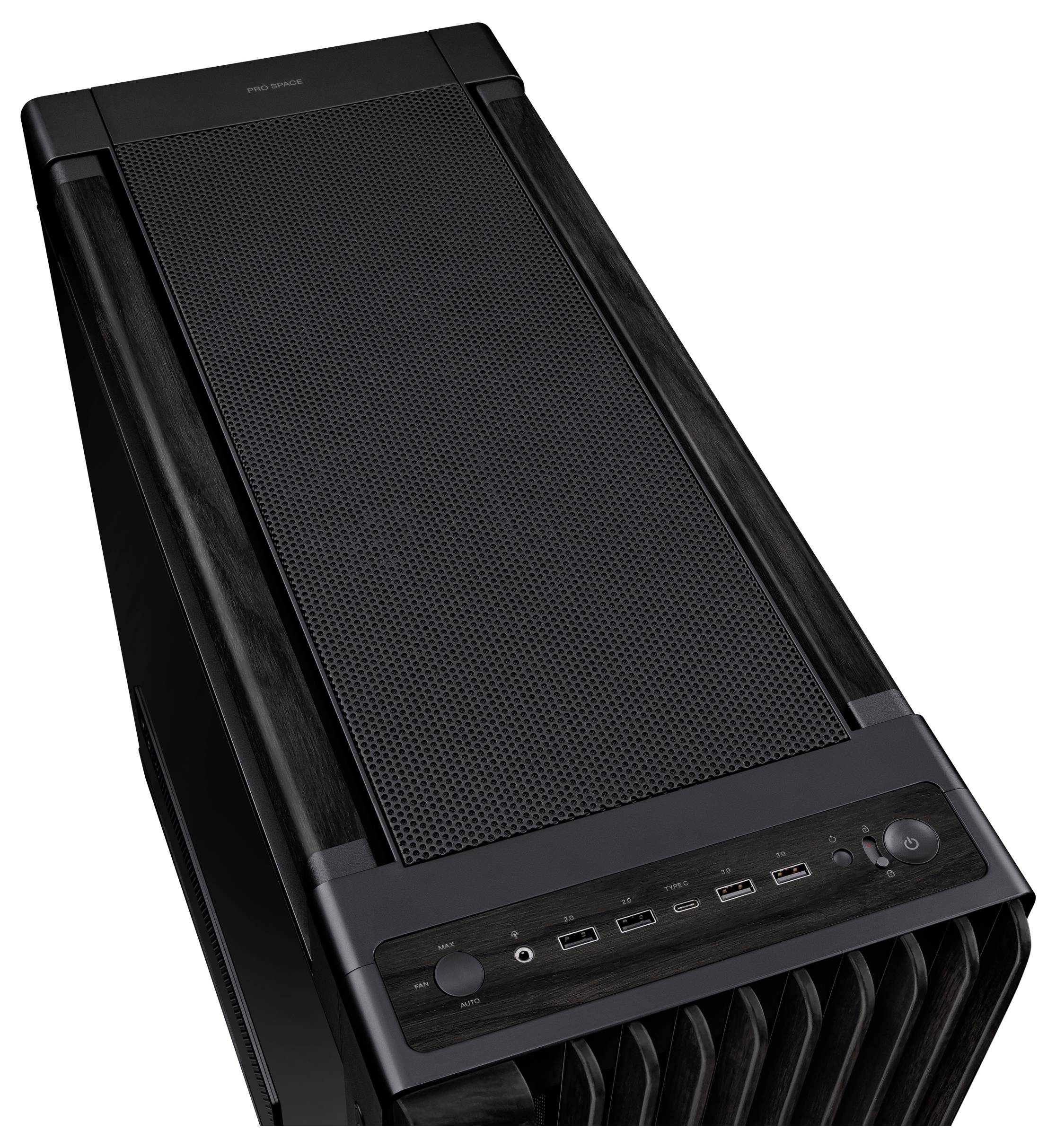 Schwarzes Computergehäuse mit Lüftungsgitter oben, vier USB-Anschlüssen und zwei Drehreglern vorne. Moderner, schlanker Entwurf.