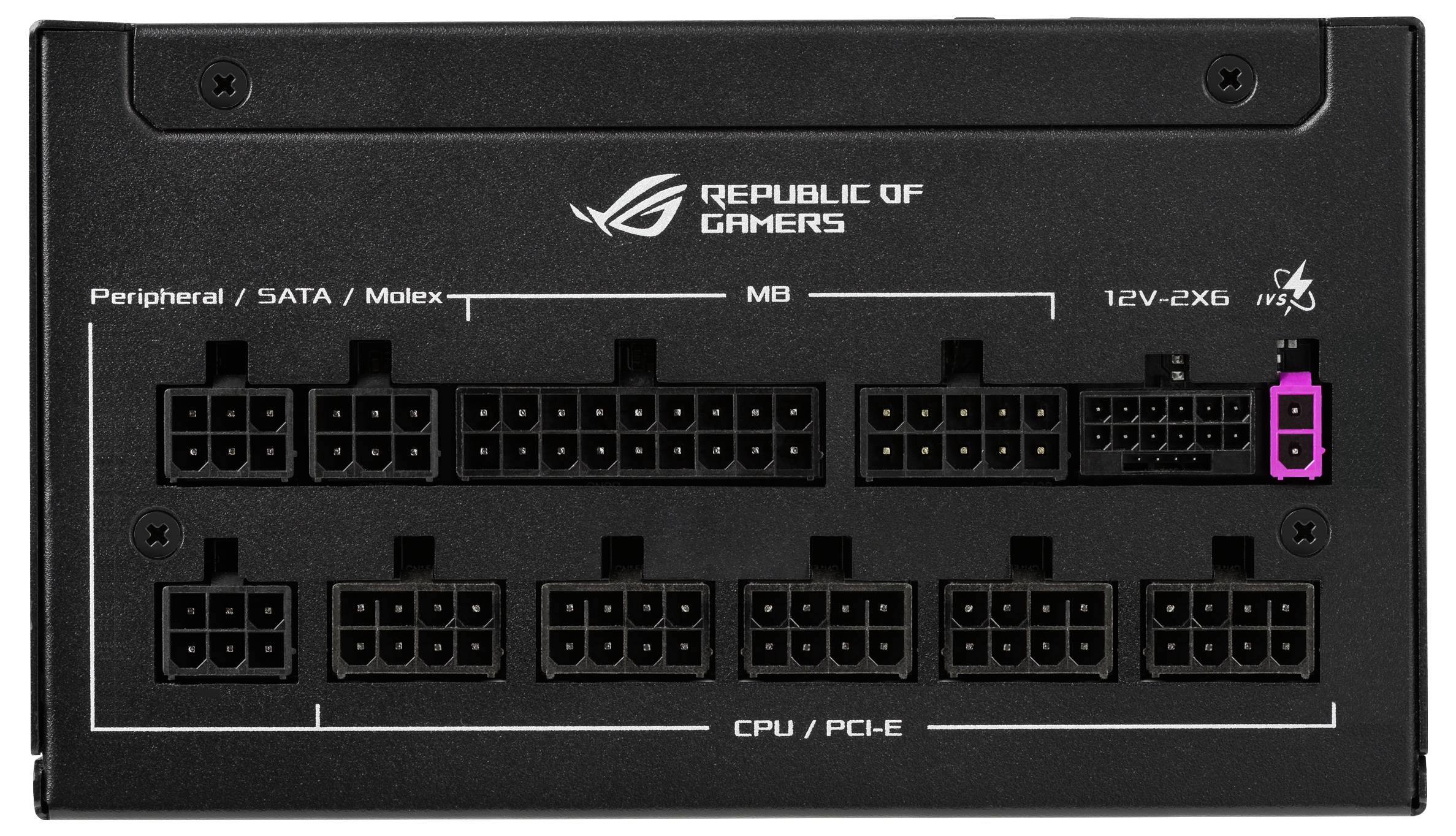 Rückseite eines Gaming-PC-Netzteils mit mehreren Steckplätzen für Peripherie, SATA, Molex, Mainboard, CPU und PCI-E Anschlüsse.