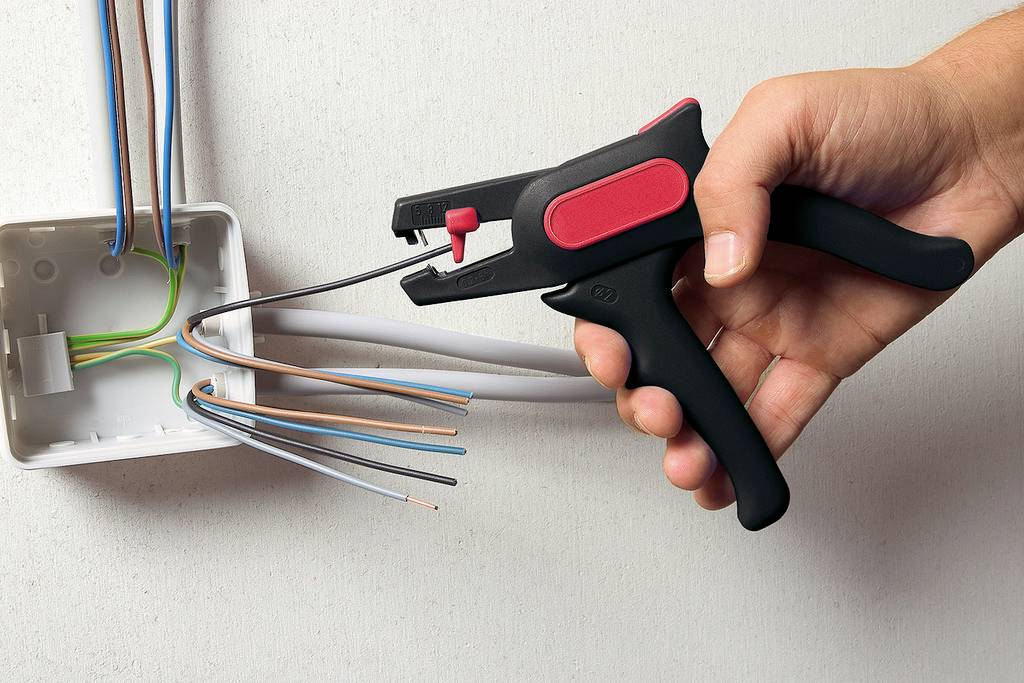 Monacor CST-5 0311520 Abisolierzange 0.2 bis 6mm