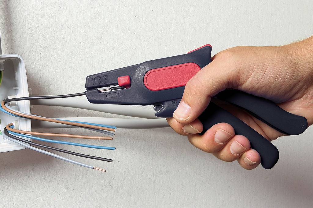 Monacor CST-5 0311520 Abisolierzange 0.2 bis 6mm