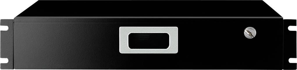 Ein schwarzes elektronisches Gerät im Rack-Format mit einem zentralen Display und einem Schloss rechts.