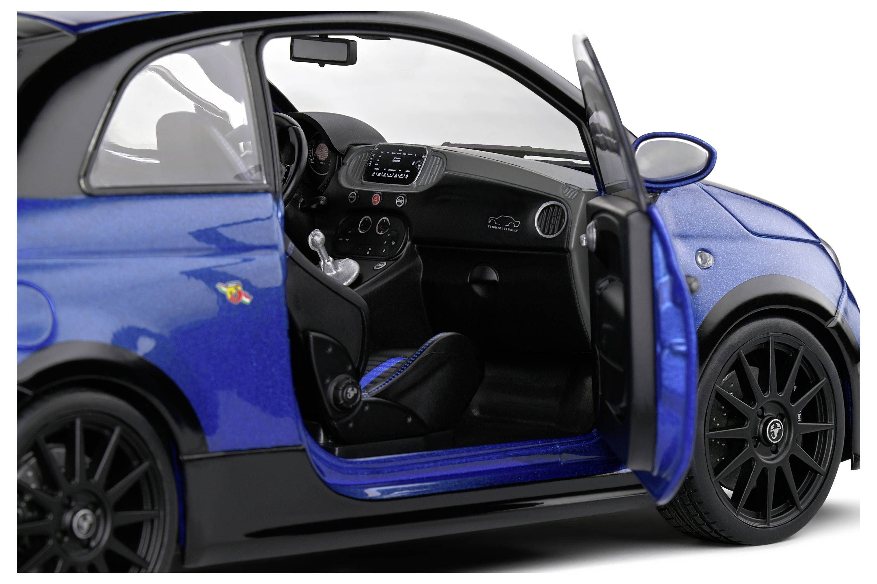 Solido Fiat 695 Abarth 2022 blau 1:18 Modellauto