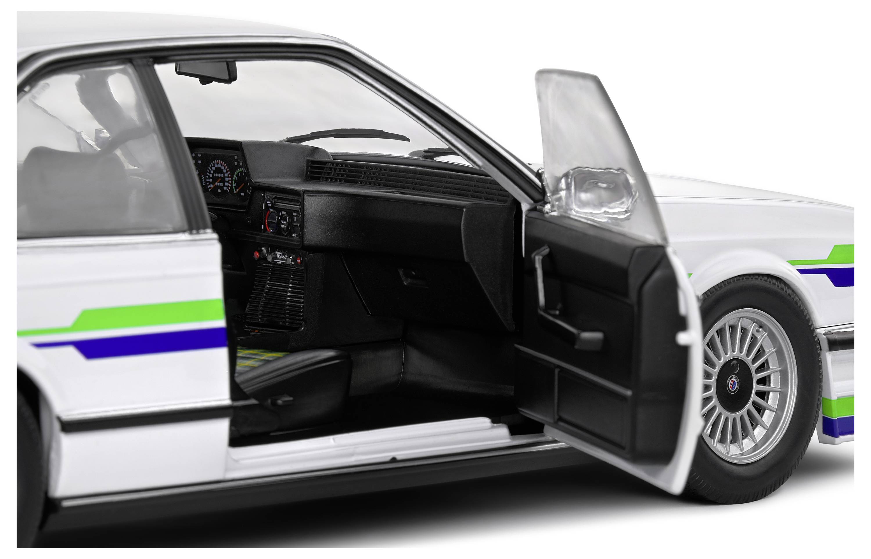 Solido Alpina B7 Turbo (E24) 1984 weiß 1:18 Modellauto