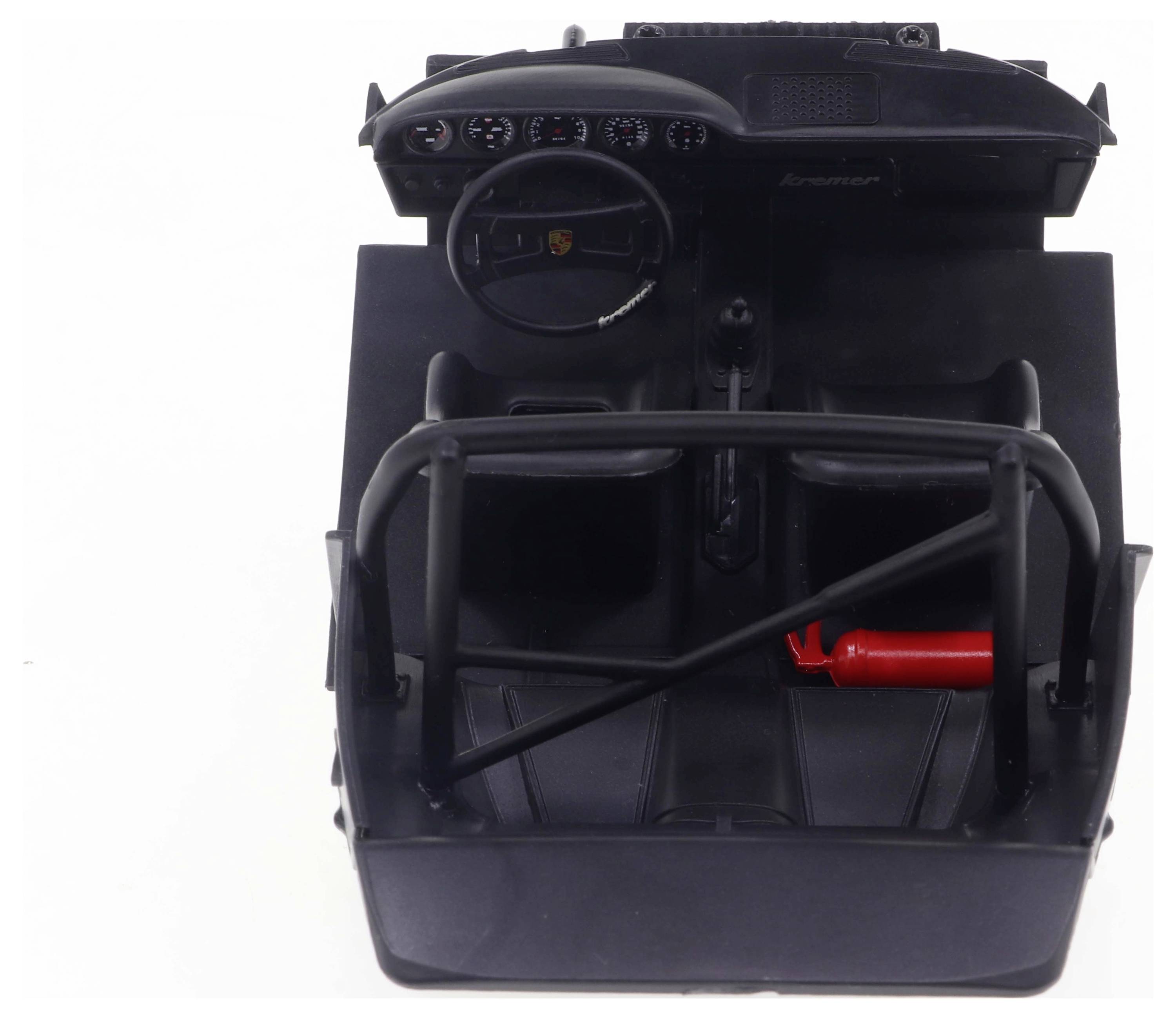 Solido Porsche 911 RSR Kremer 1973silber 1:18 Modellauto