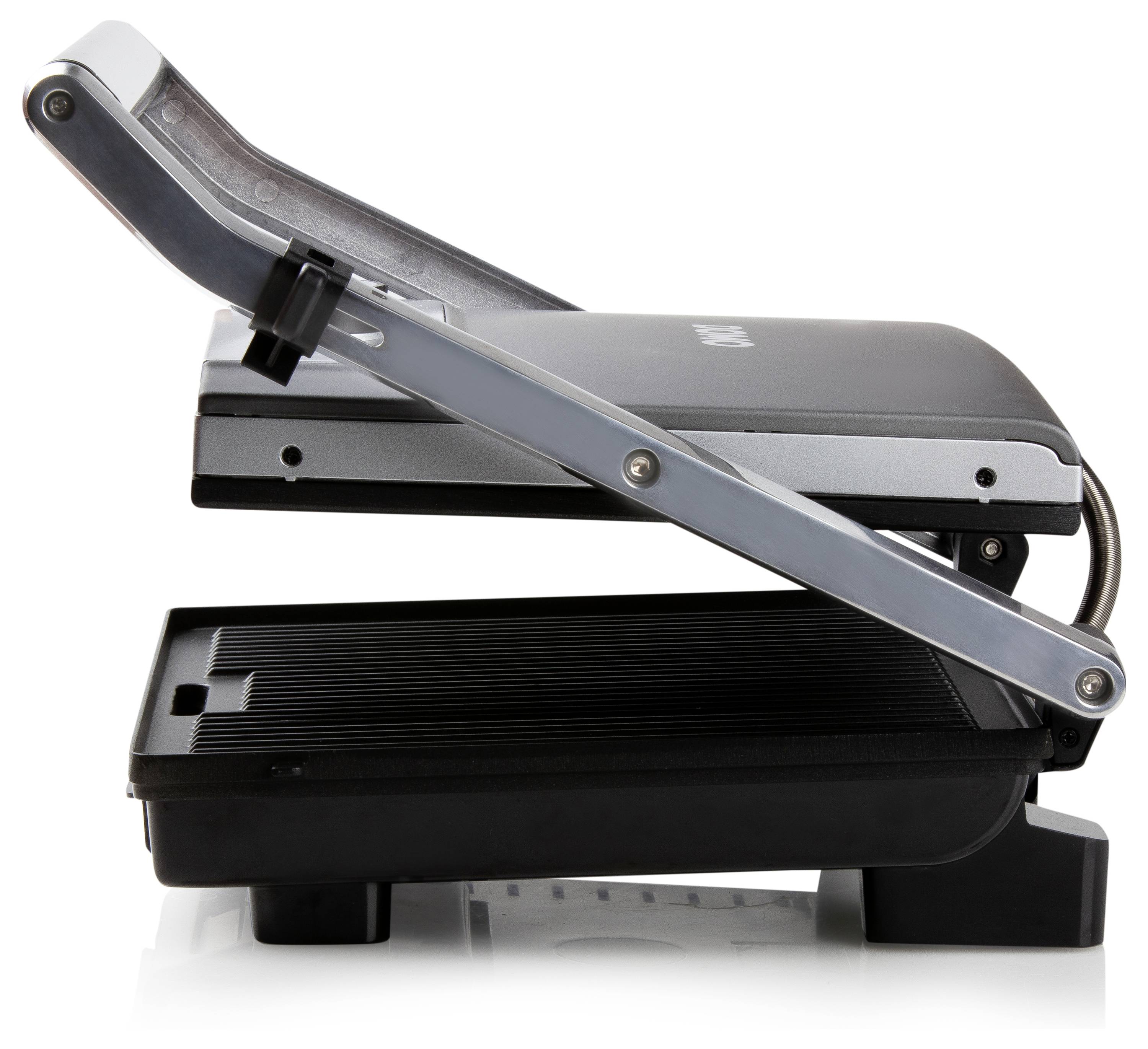 Panini-Grill mit offenem Deckel, Metallarmen und gerippter Grillfläche, ideal zum Zubereiten von Sandwiches und Paninis.