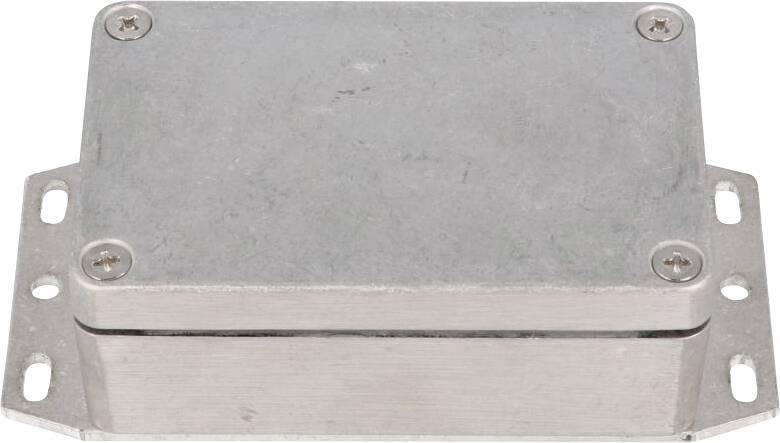 Rechteckige, silberne Metallbox mit abgerundeten Ecken und Schrauben an den vier Ecken des Deckels.