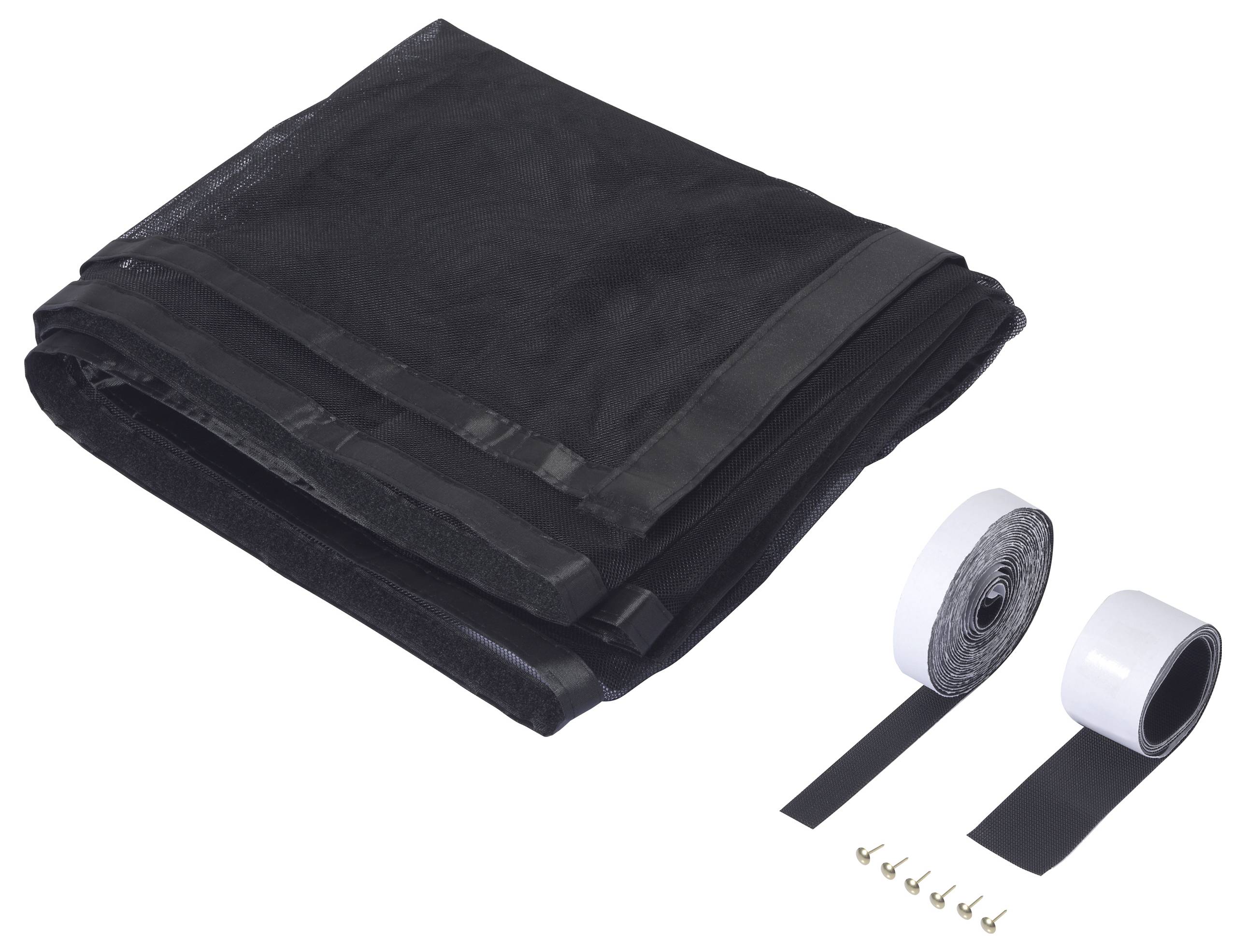 Schwarzes Katzenschutznetz mit Befestigungsmaterial, inklusive weißen und schwarzen Klettbändern und sechs Haken.