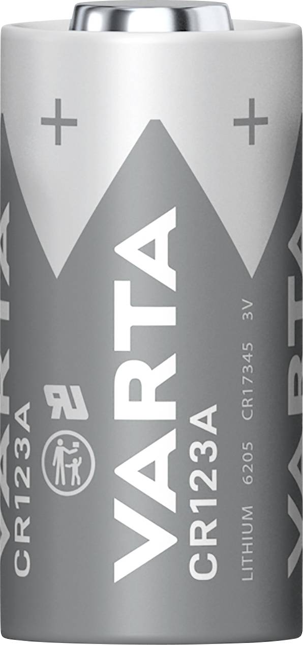 Silberne Varta-Lithium-Batterie CR123A mit '+/-' Zeichen und Sicherheitssymbolen; 3V Spannung, geeignet für Kameras und Elektronik.