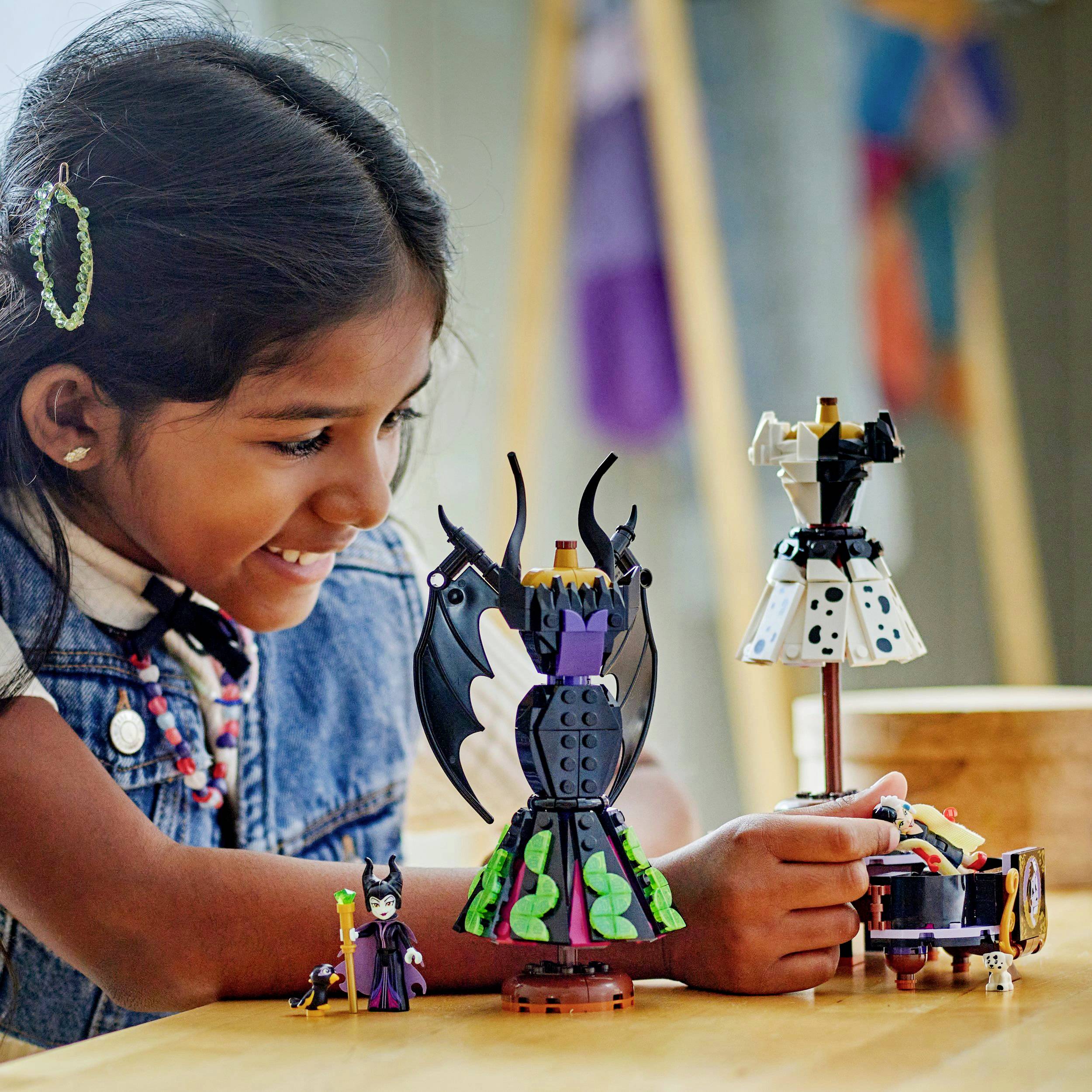 43262 LEGO® DISNEY Die Kleider von Malefiz und Cruella De Vil