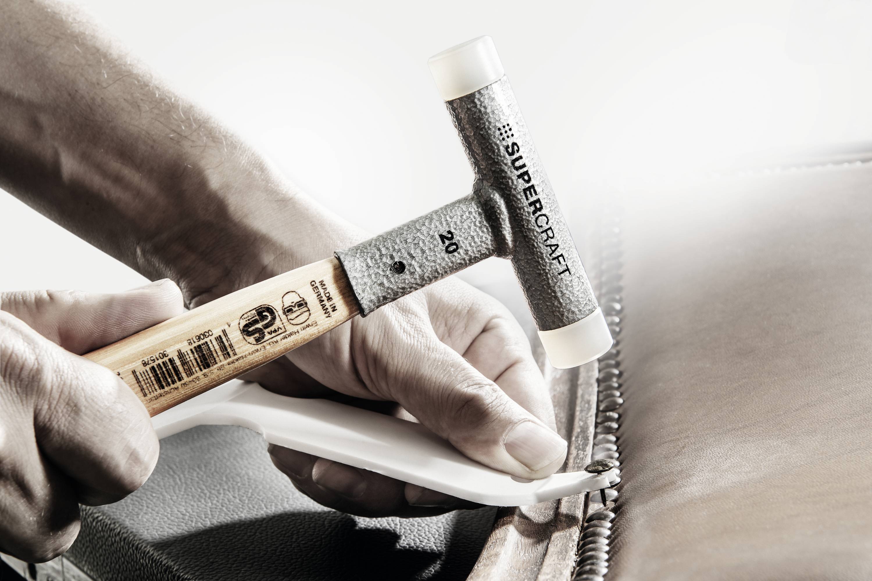 Halder SUPERCRAFT 3366.020 Schonhammer ergonomischer Griff, hart, rückschlagsfrei 245g 300mm 1St.