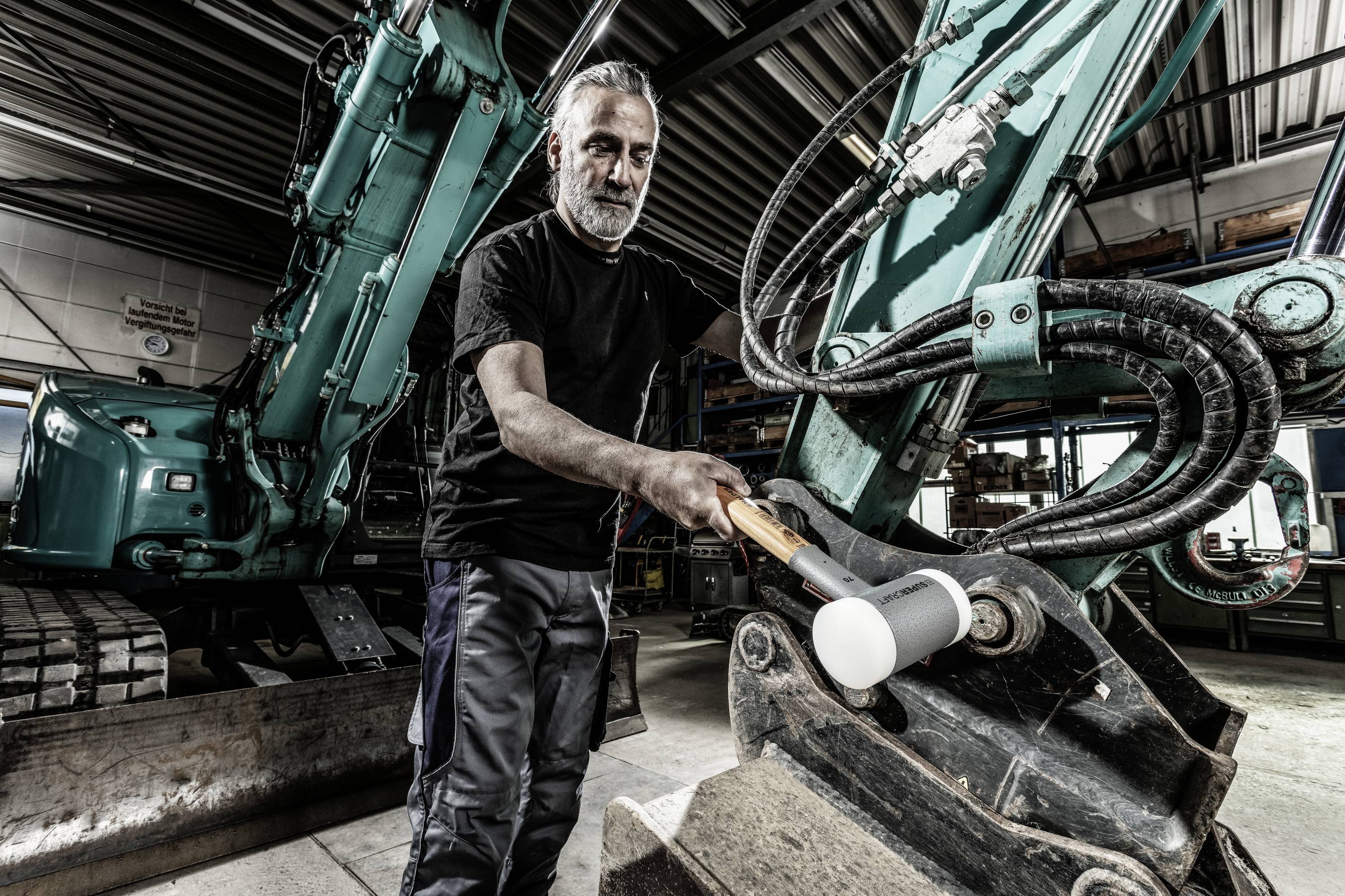 Halder SUPERCRAFT 3366.070 Schonhammer ergonomischer Griff, hart, rückschlagsfrei 2215g 370mm 1St.