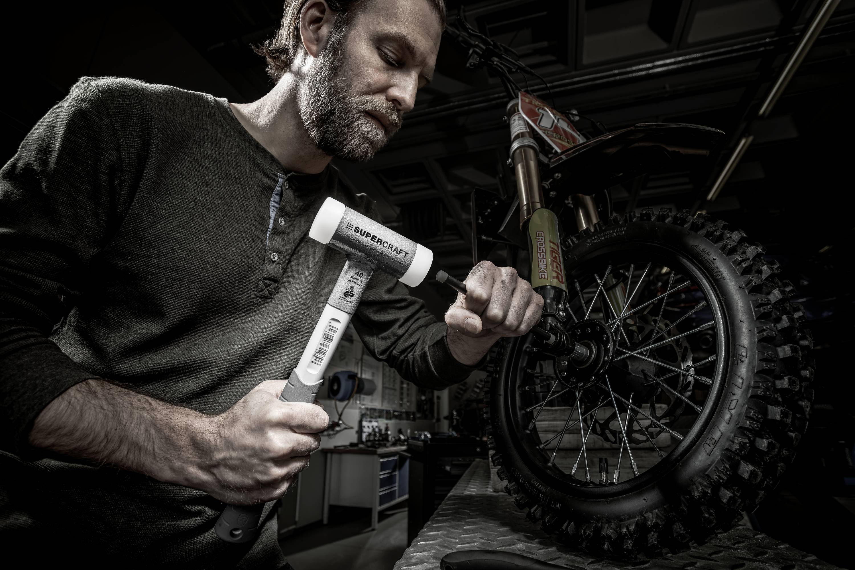 Halder SUPERCRAFT 3399.040 Schonhammer ergonomischer Griff, hart 790g 365mm 1St.