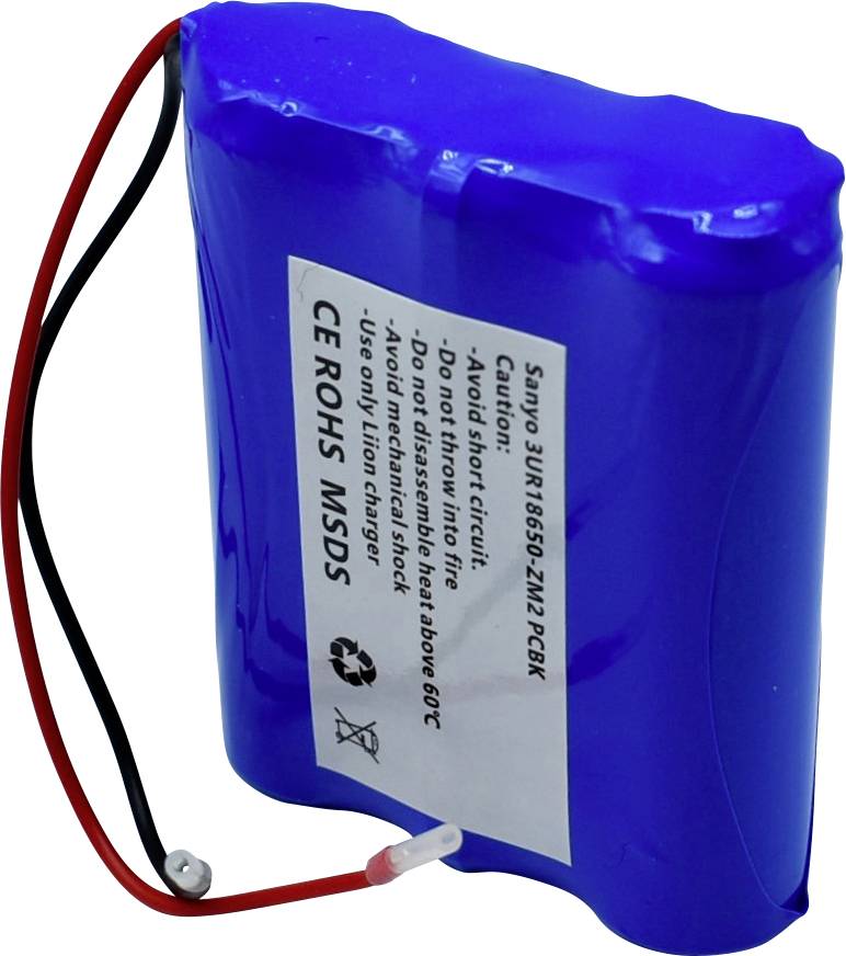 Blauer Lithium-Ionen-Akku mit zwei Drähten und Etikett mit Sicherheitswarnungen, CE- und Recycling-Symbolen.