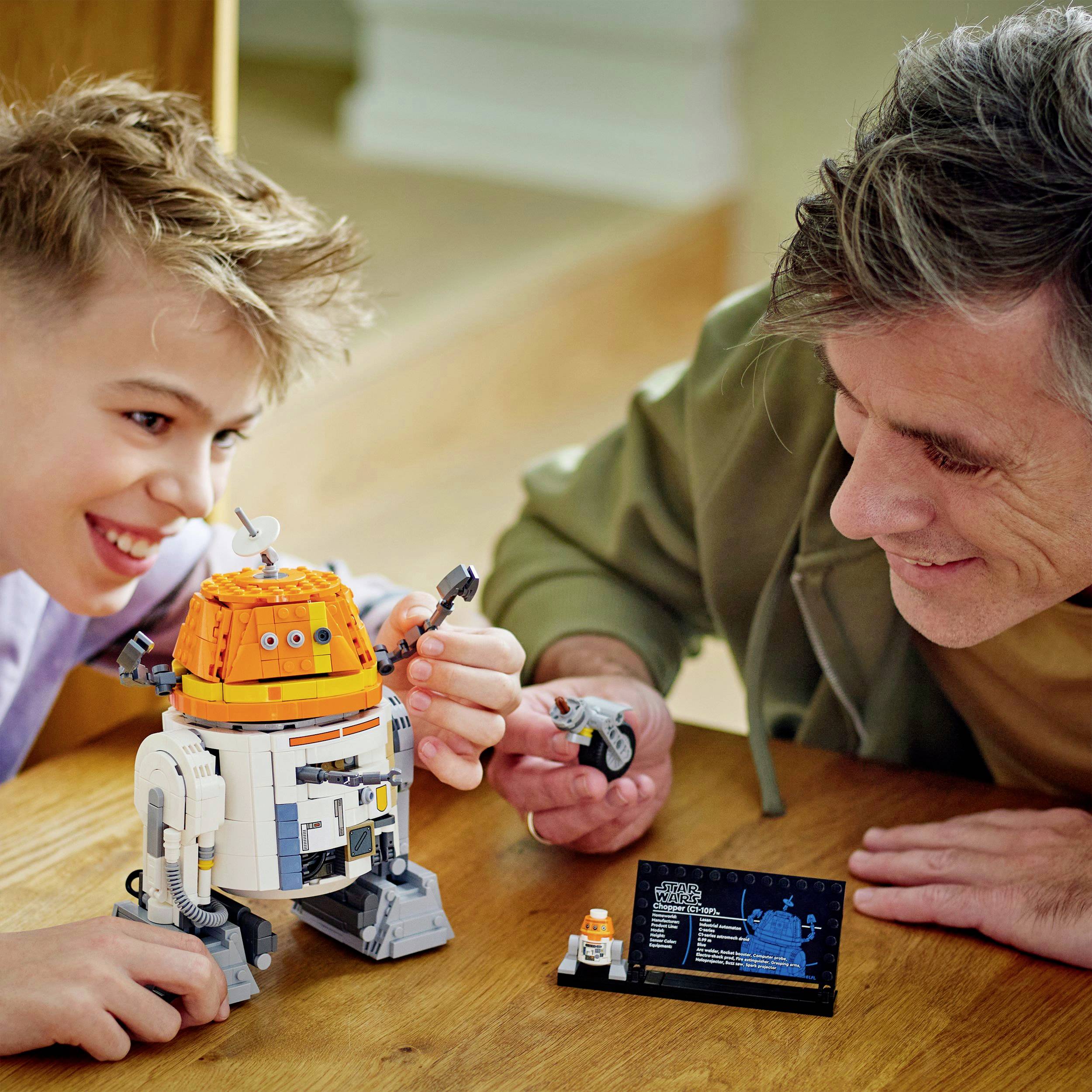 75416 LEGO® STAR WARS™ Astromech-Droide Chopper (C1-10P)