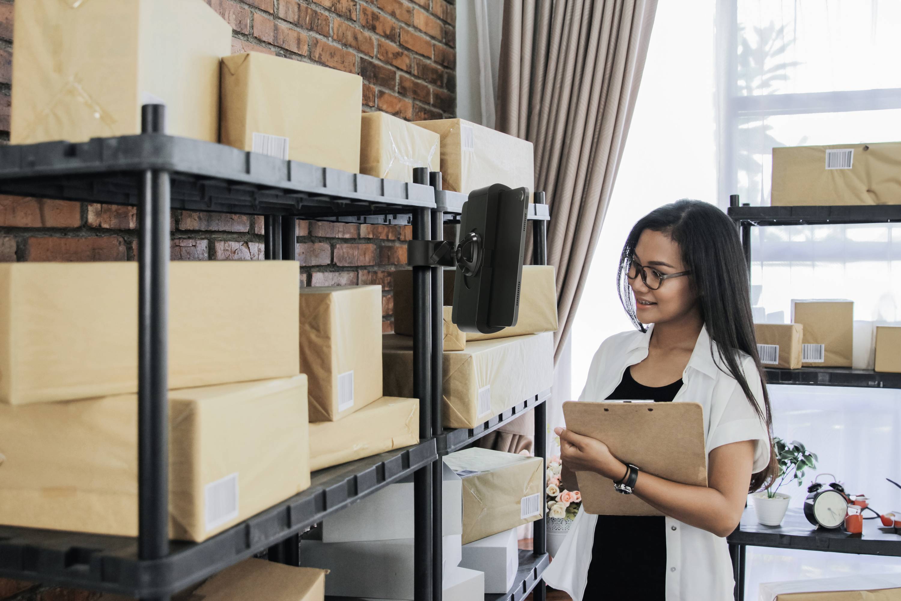 Durable TOUGH CLAMP XL Tablet Klemmhalterung Universal 7 - 13" Tablets 17,8 cm (7") - 33 cm (13")