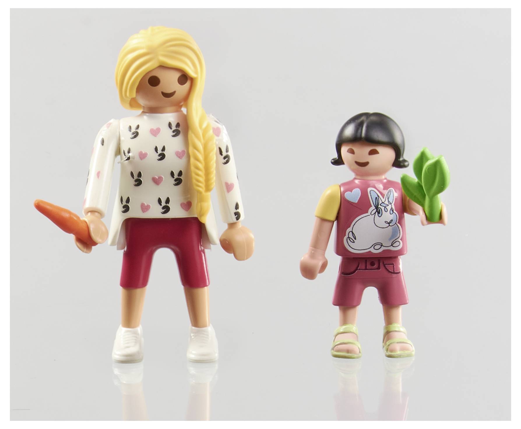 Playmobil® My Life Familie mit Hasen 71753
