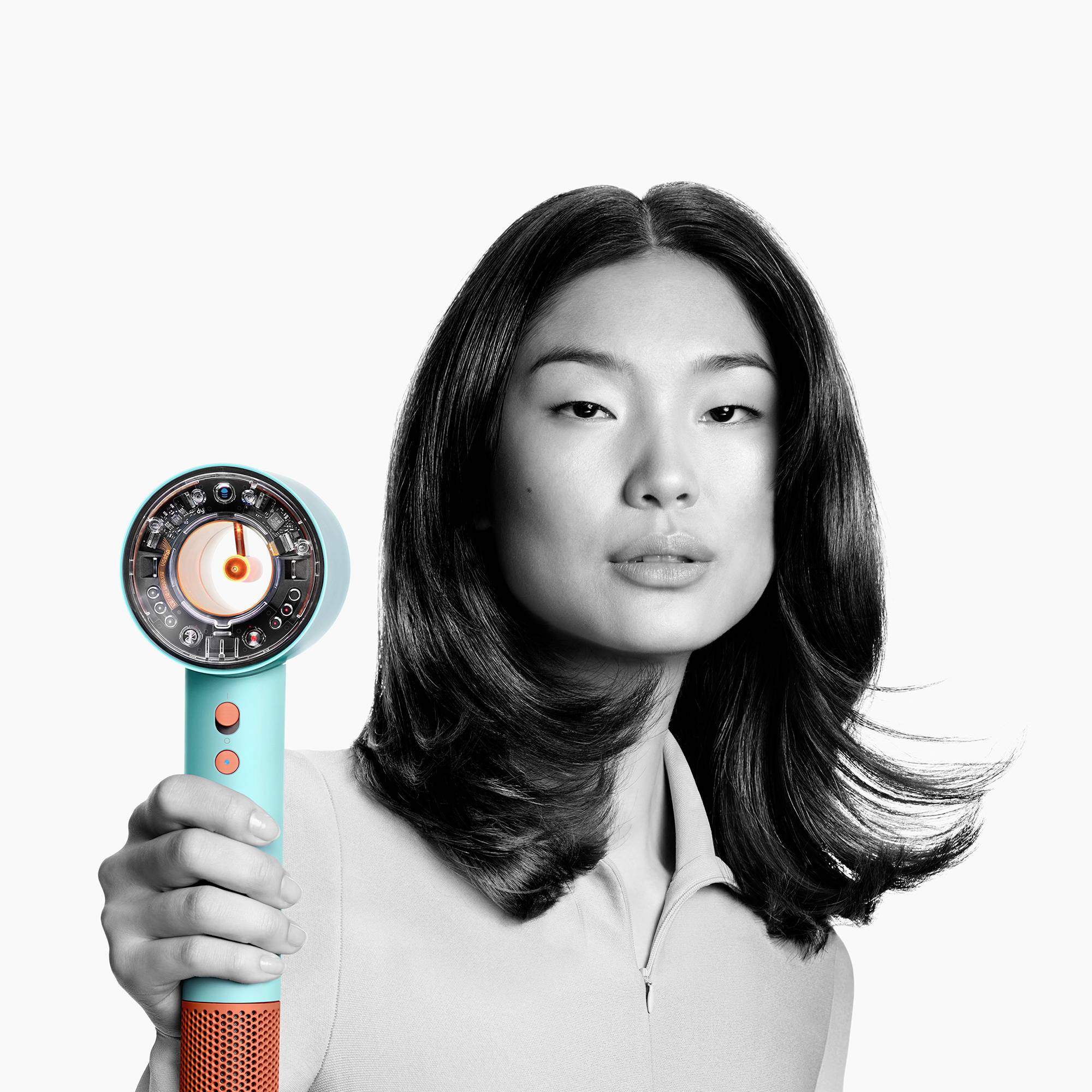 Dyson Supersonic™ Nural HD 16 Patina-Topaz Haartrockner Hellgrün