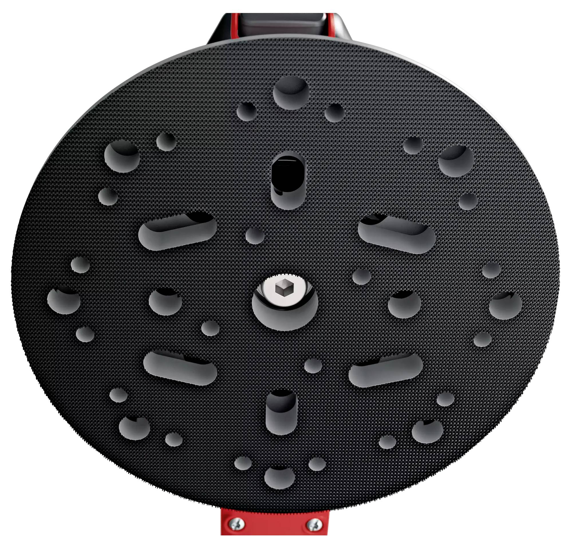 Runde Schleifscheibe mit verschiedenen Lochmustern, zentralem Schraubenloch, rote Halterung unten.