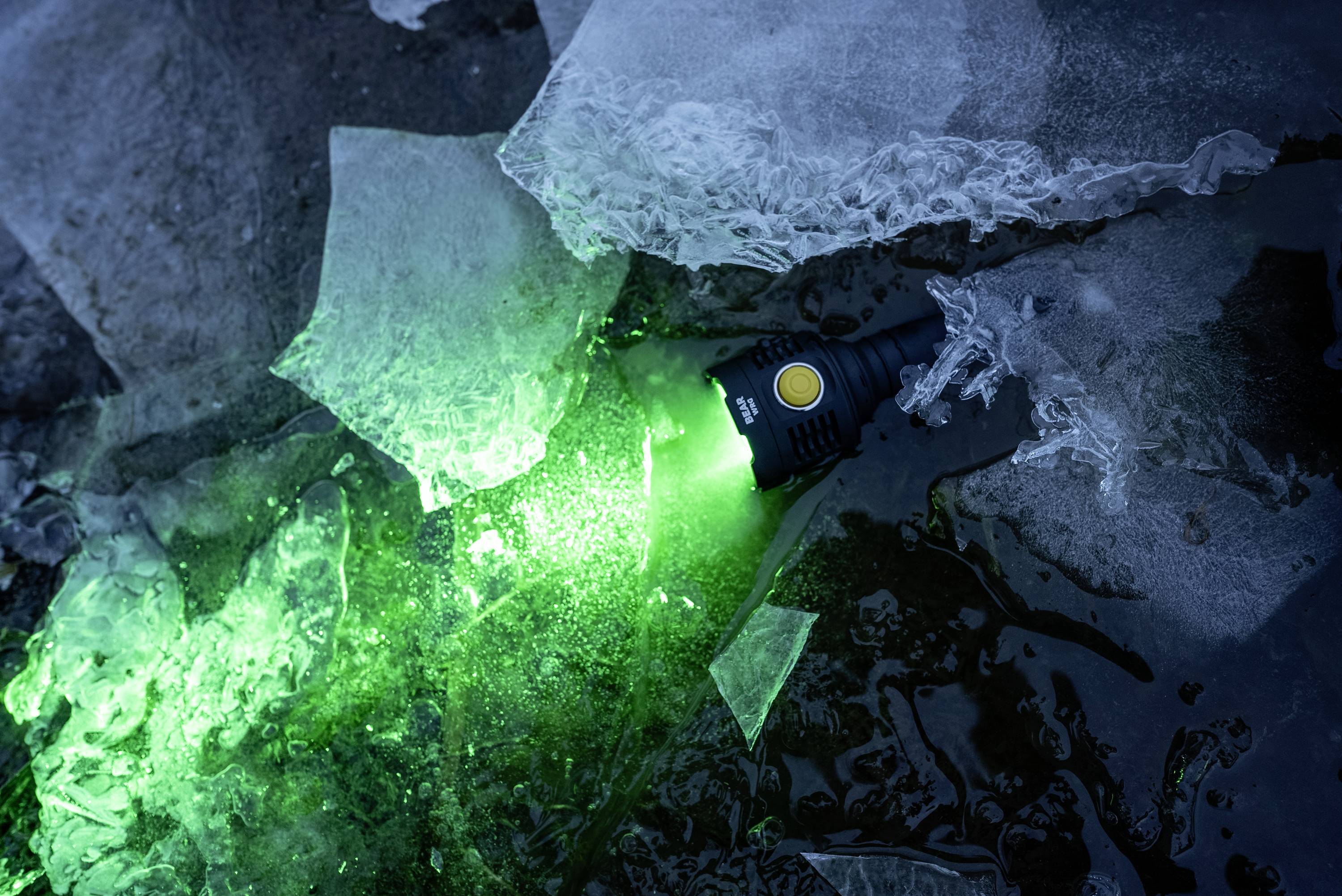 ArmyTek Bear LED Taschenlampe akkubetrieben 1500lm 135g