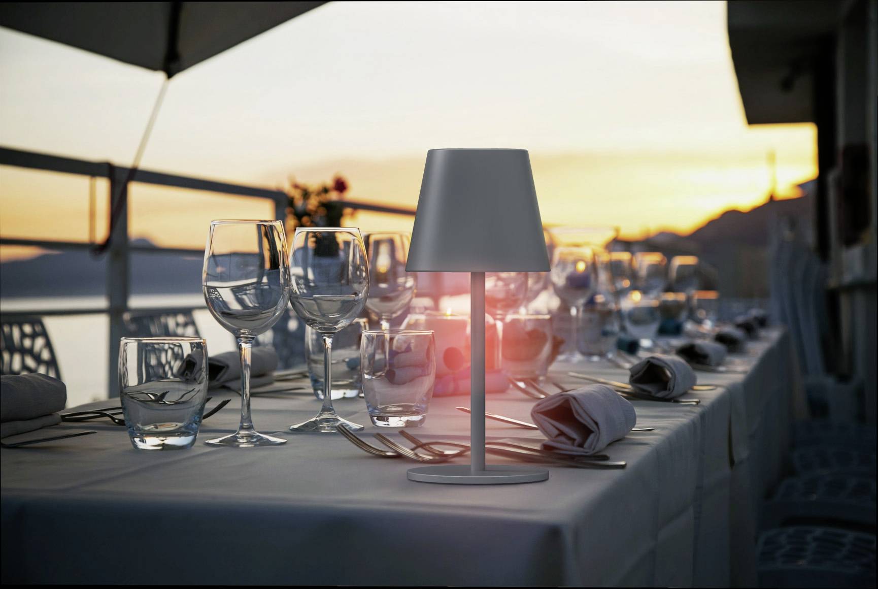 M-e modern-electronics LUNA-80G 41435 Akku-Tischlampe LED LED fest eingebaut 3W Grau