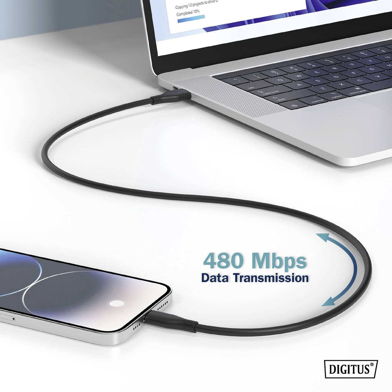 Laptop verbunden mit Smartphone. Datenübertragung: 480 Mbps. Kabel zwischen beiden Geräten. Firmenlogo unten rechts.
